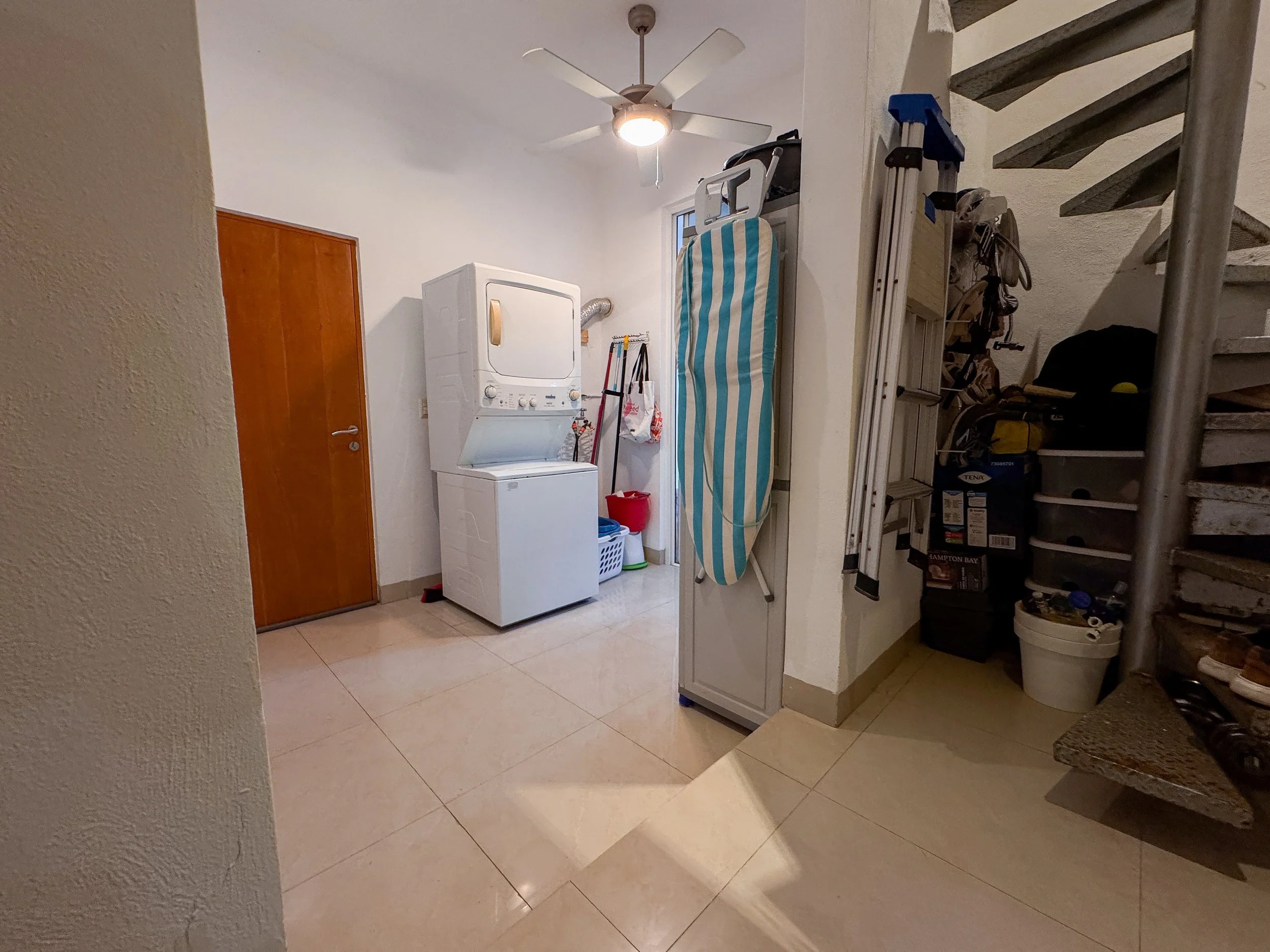 cuarto lavado 1-min.jpg