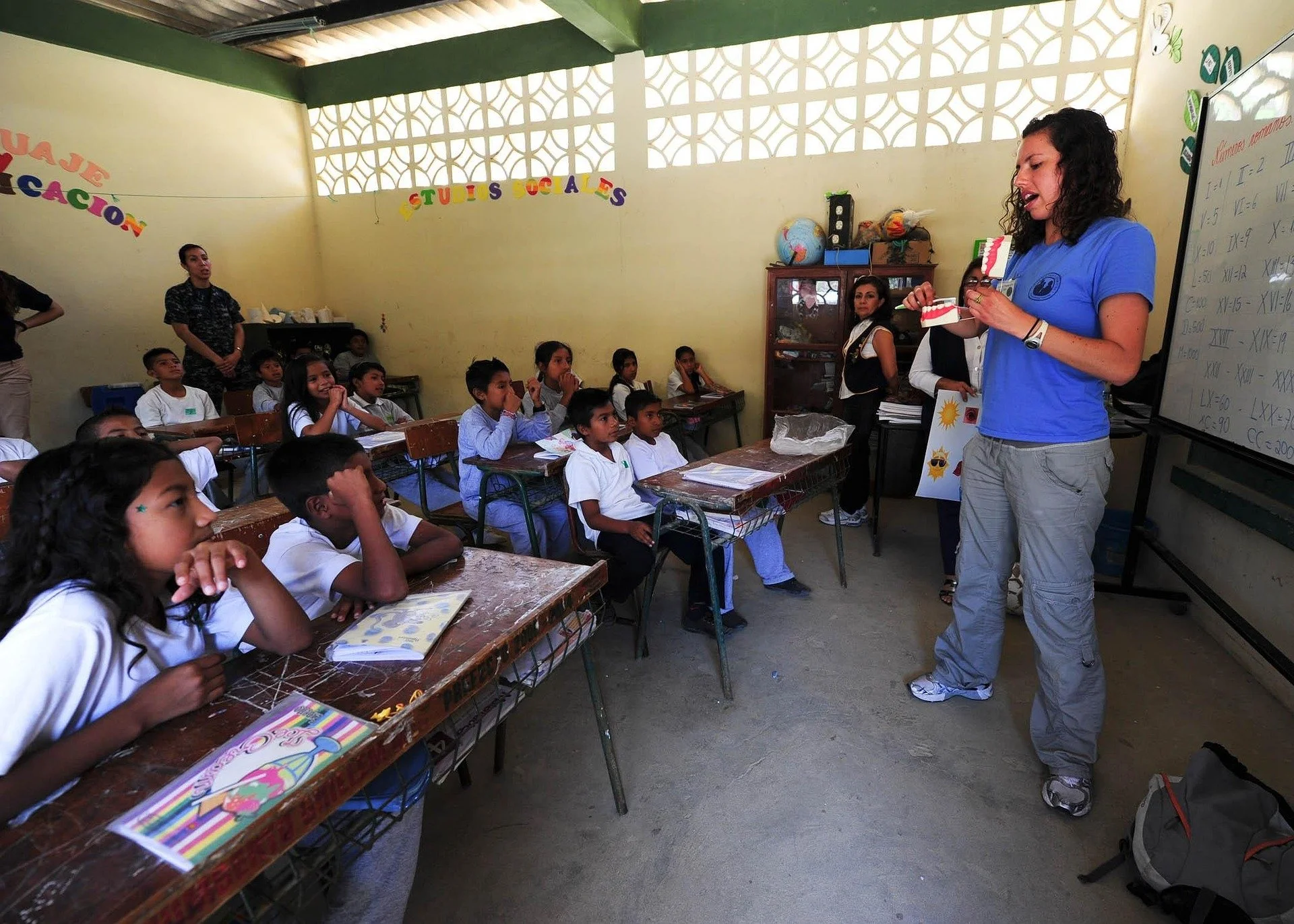 Just Started Teaching ESOL? 10 Practical Tips for New ESOL Teachers