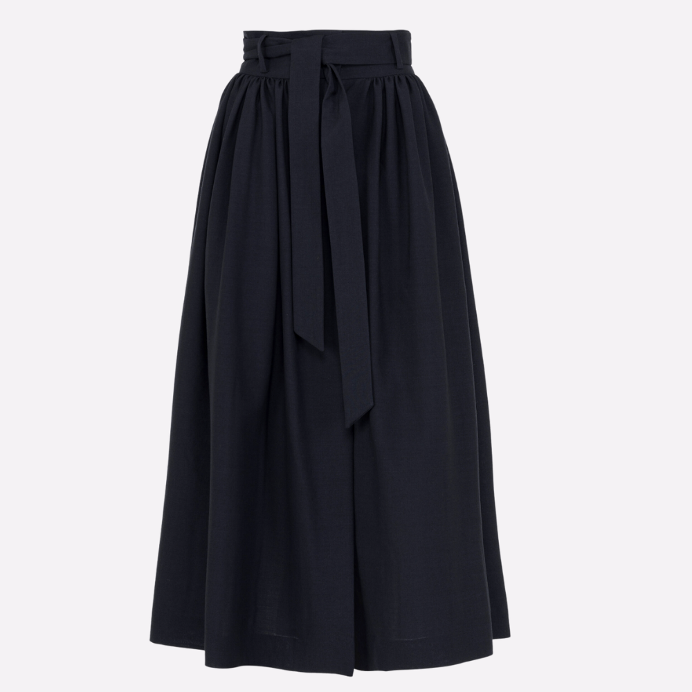 Voluminous Skirt