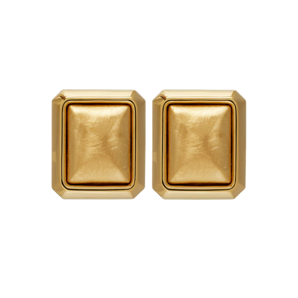 Jacquemus (via My Theresa)