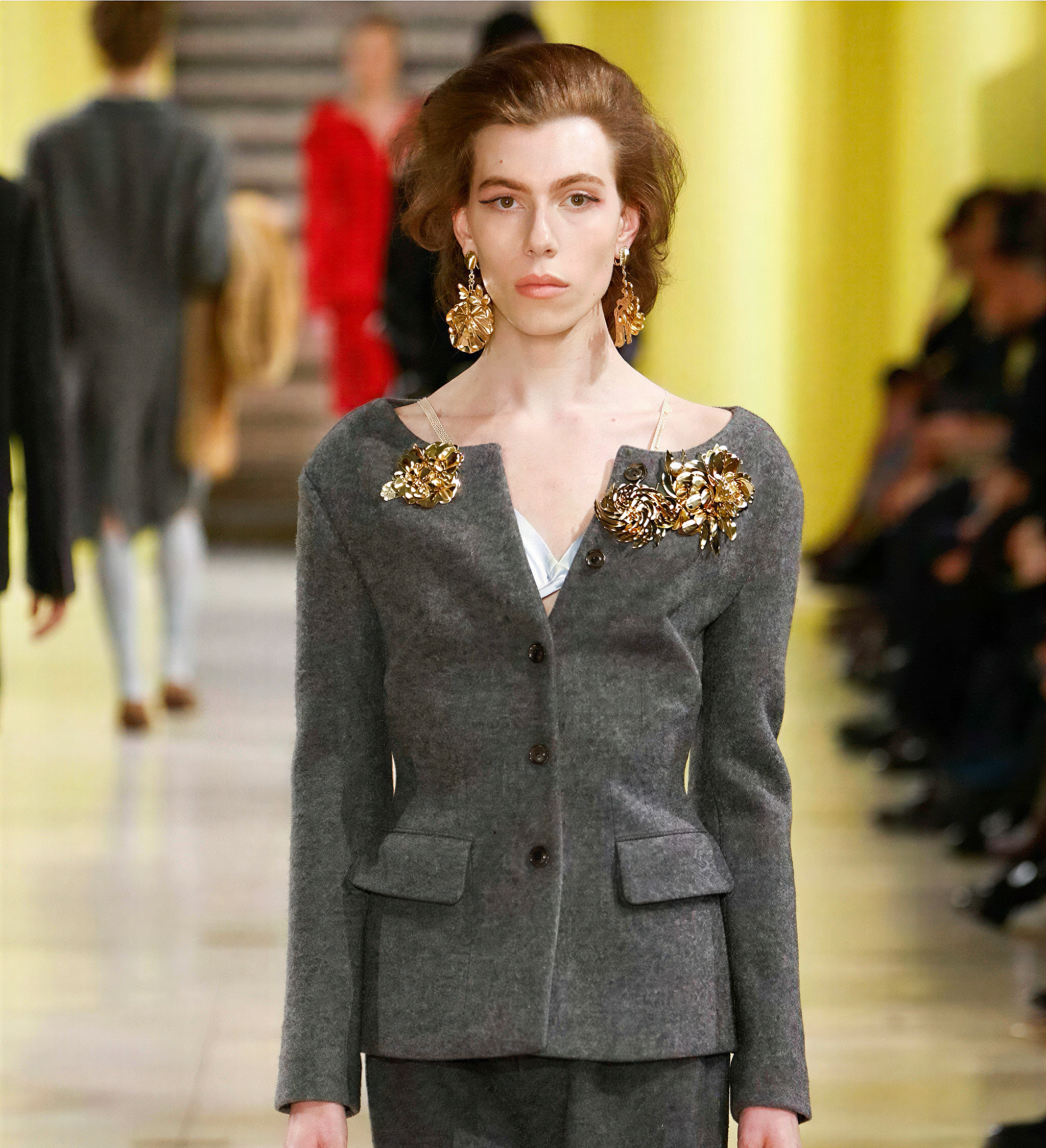 The Sculptural Metal Flower