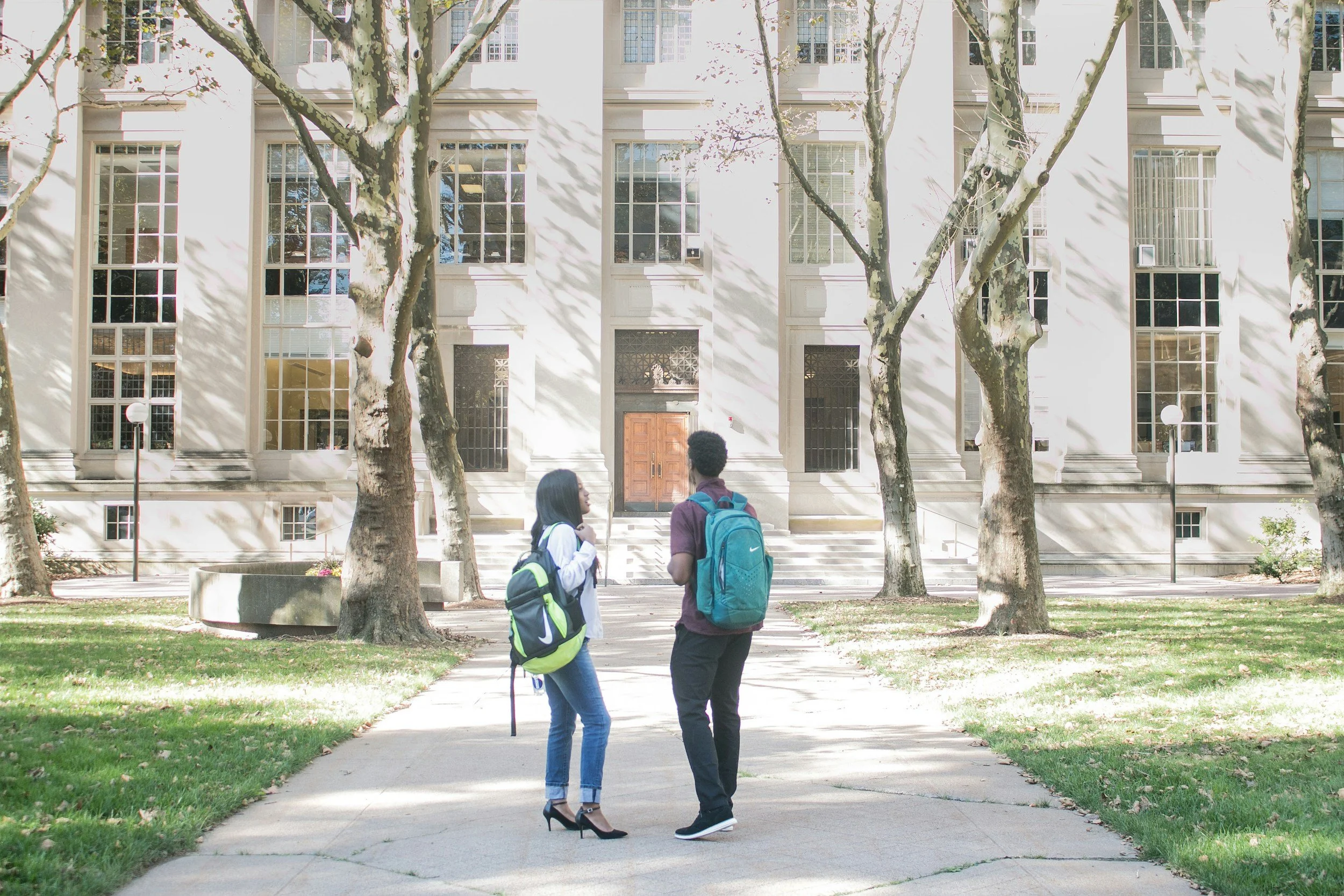 Back-to-College Move-In: Organize First, Stress Less