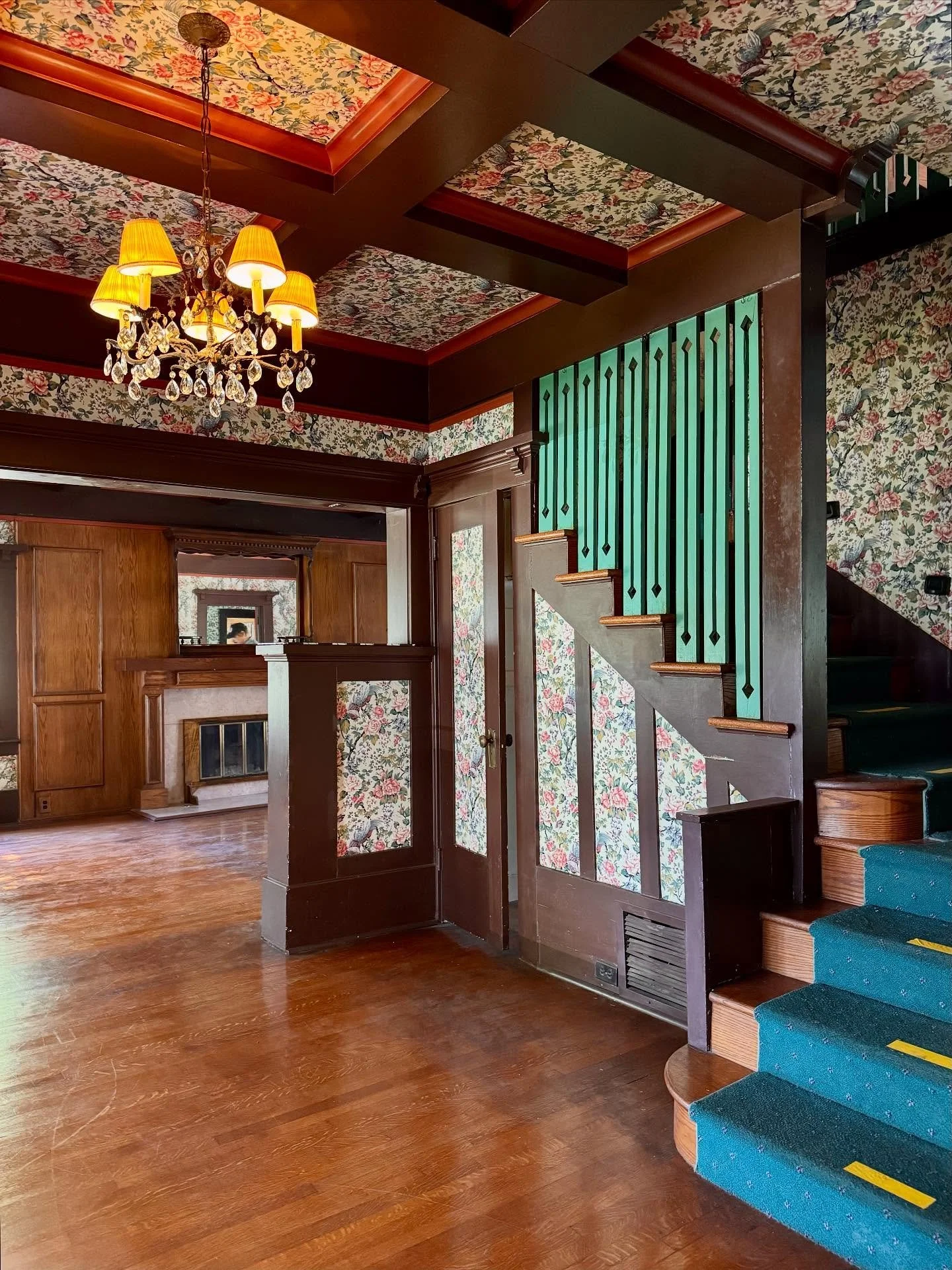 🎃 A Bewitching 1910 Craftsman on Laurel Street 🌙

✔️ Centuries of charm linger in handcrafted woodwork, coffered ceilings, and flickering stained glass glow 🕯️

✔️ Shaded veranda + brick drive set the stage for autumn nights under the oaks 🍂

✔️ 