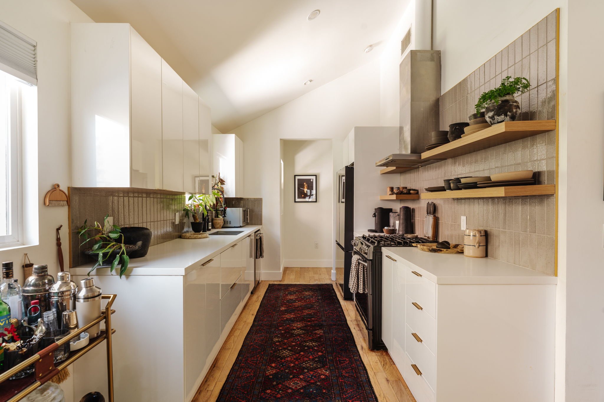 420 Benton Way-9.jpg