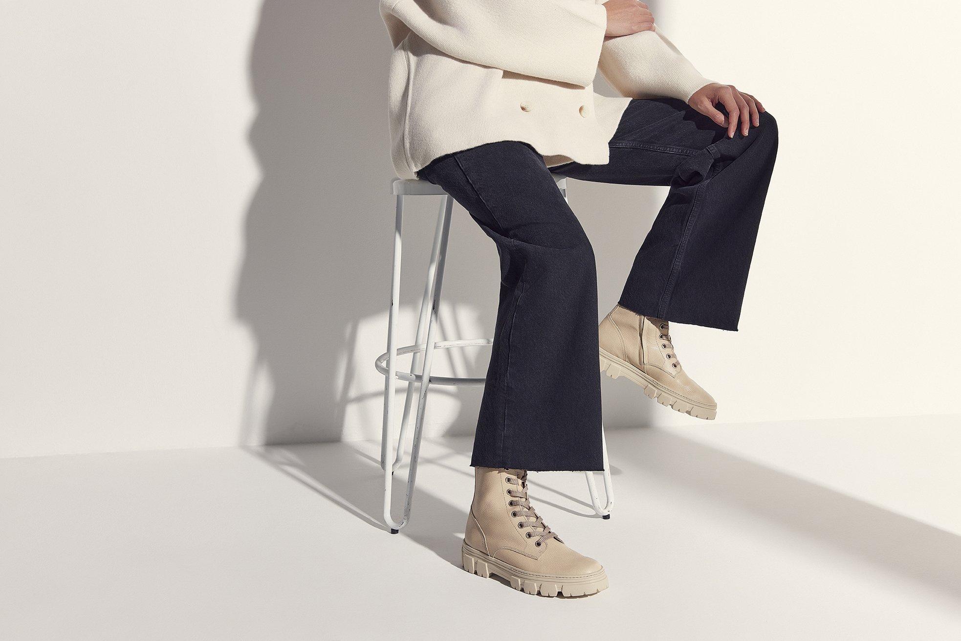 Peter Sheppard | Women's Winter E-commerce Campaign