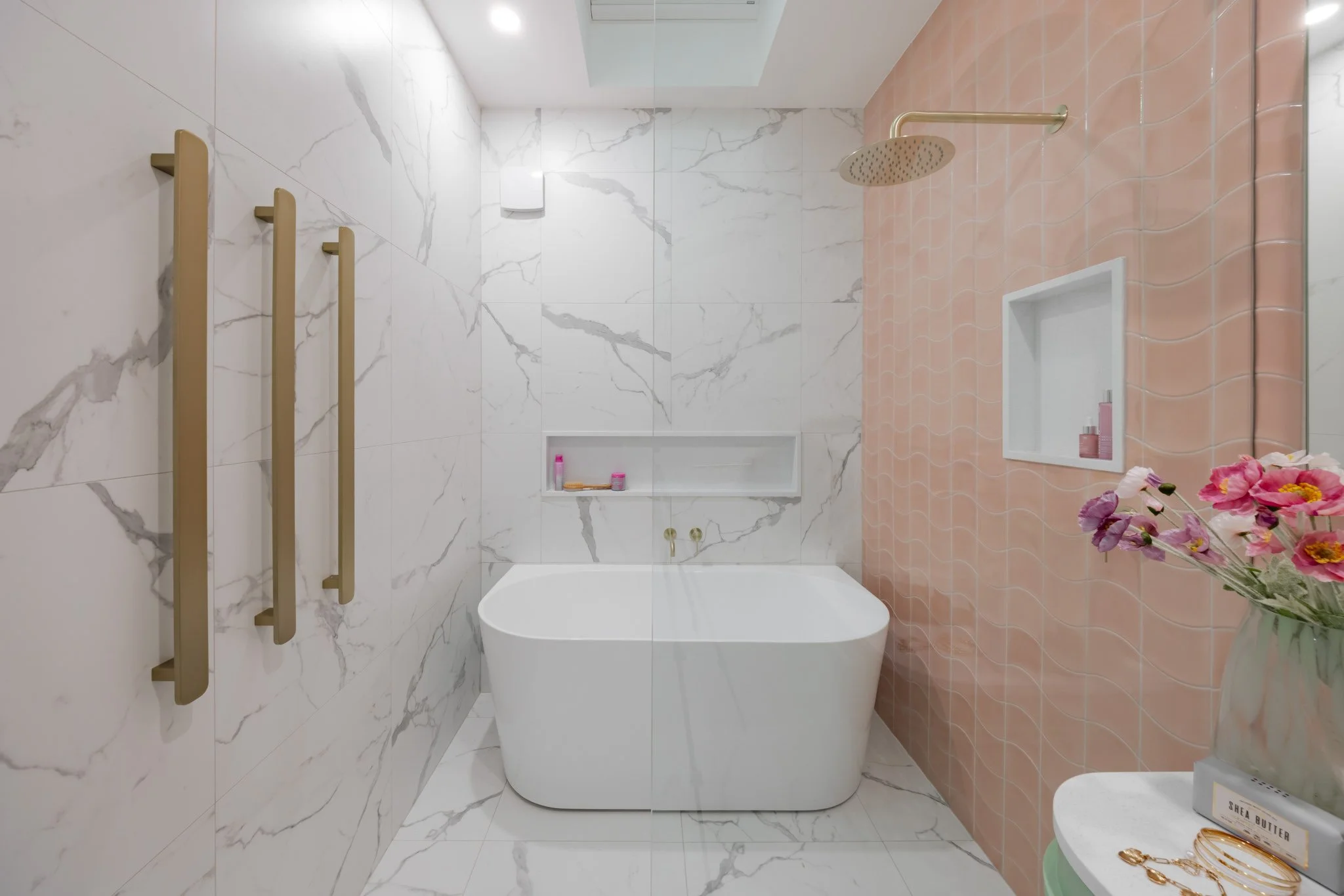 Banana Bathrooms (22-1-26) - Social Media Size-69.jpg
