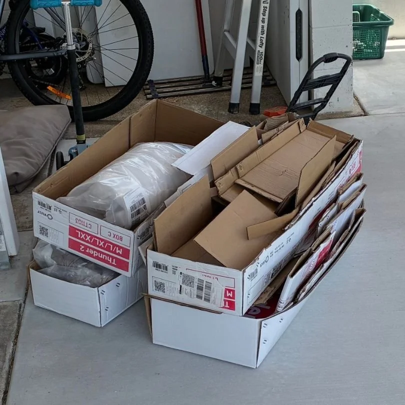 Keep organised. Expert tips from a Vuly trampoline assembler. Brissie Tramps.