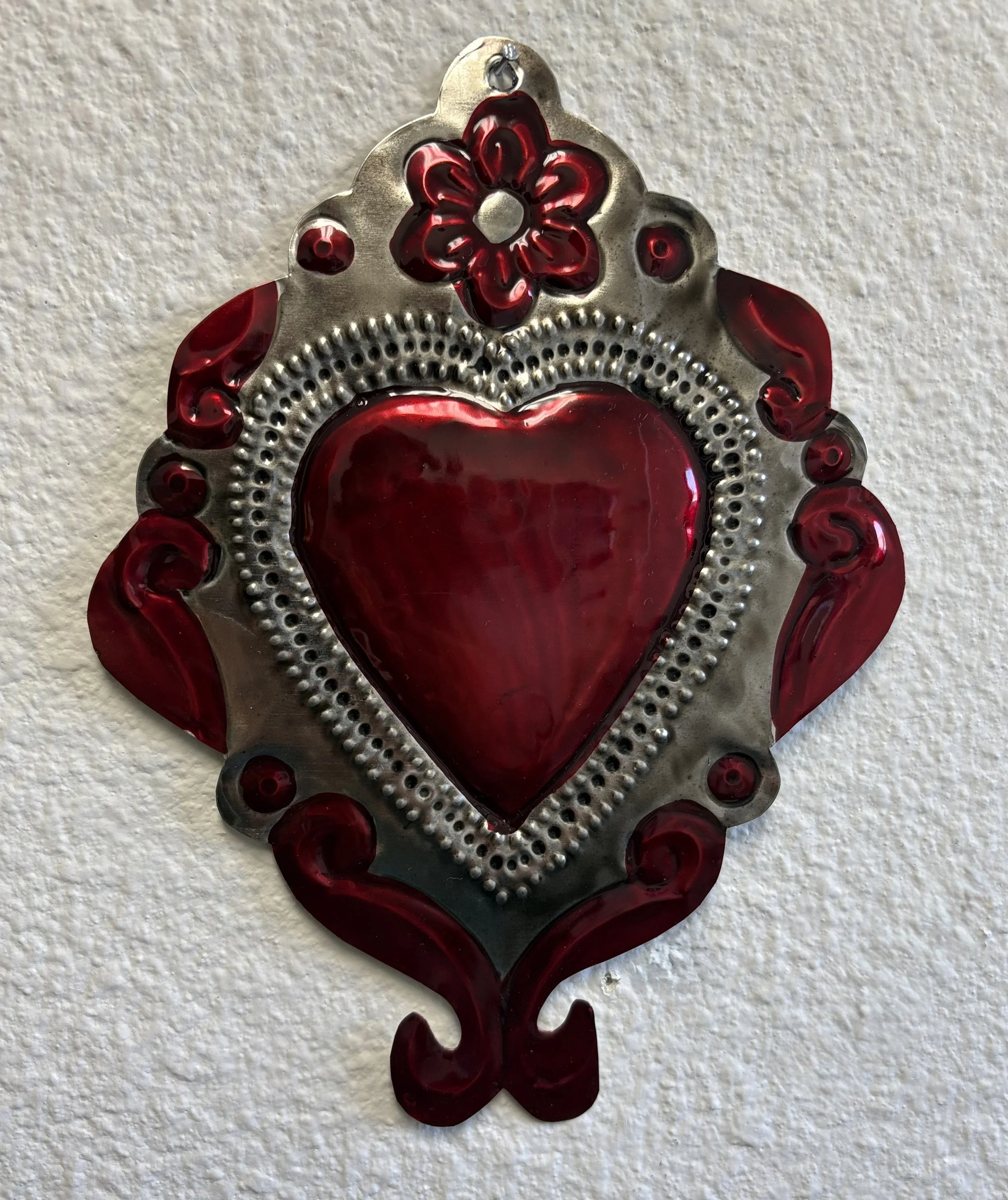 Red Heart Frame - 20cm