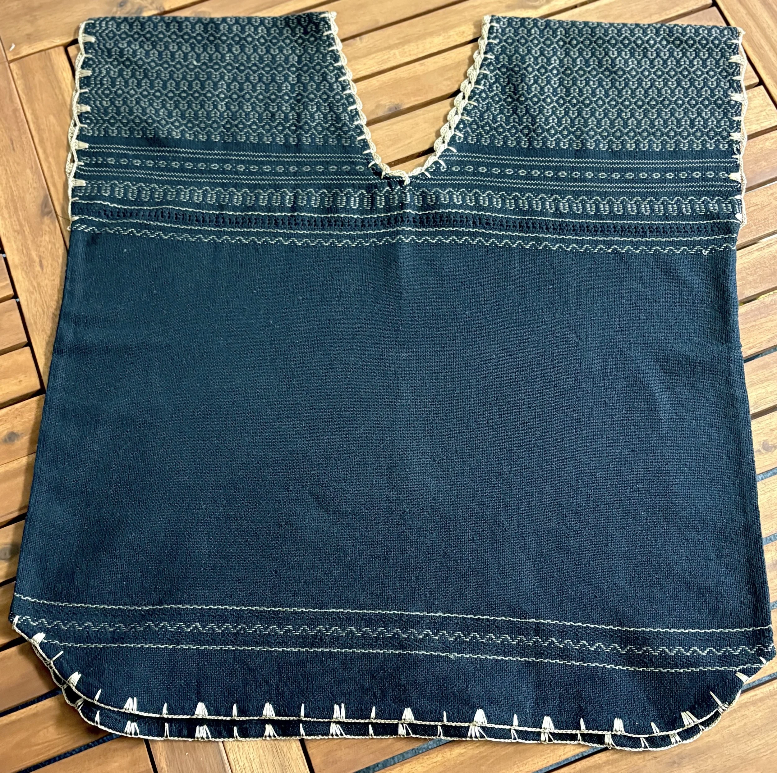 #17G-Gold-Black (1).jpg