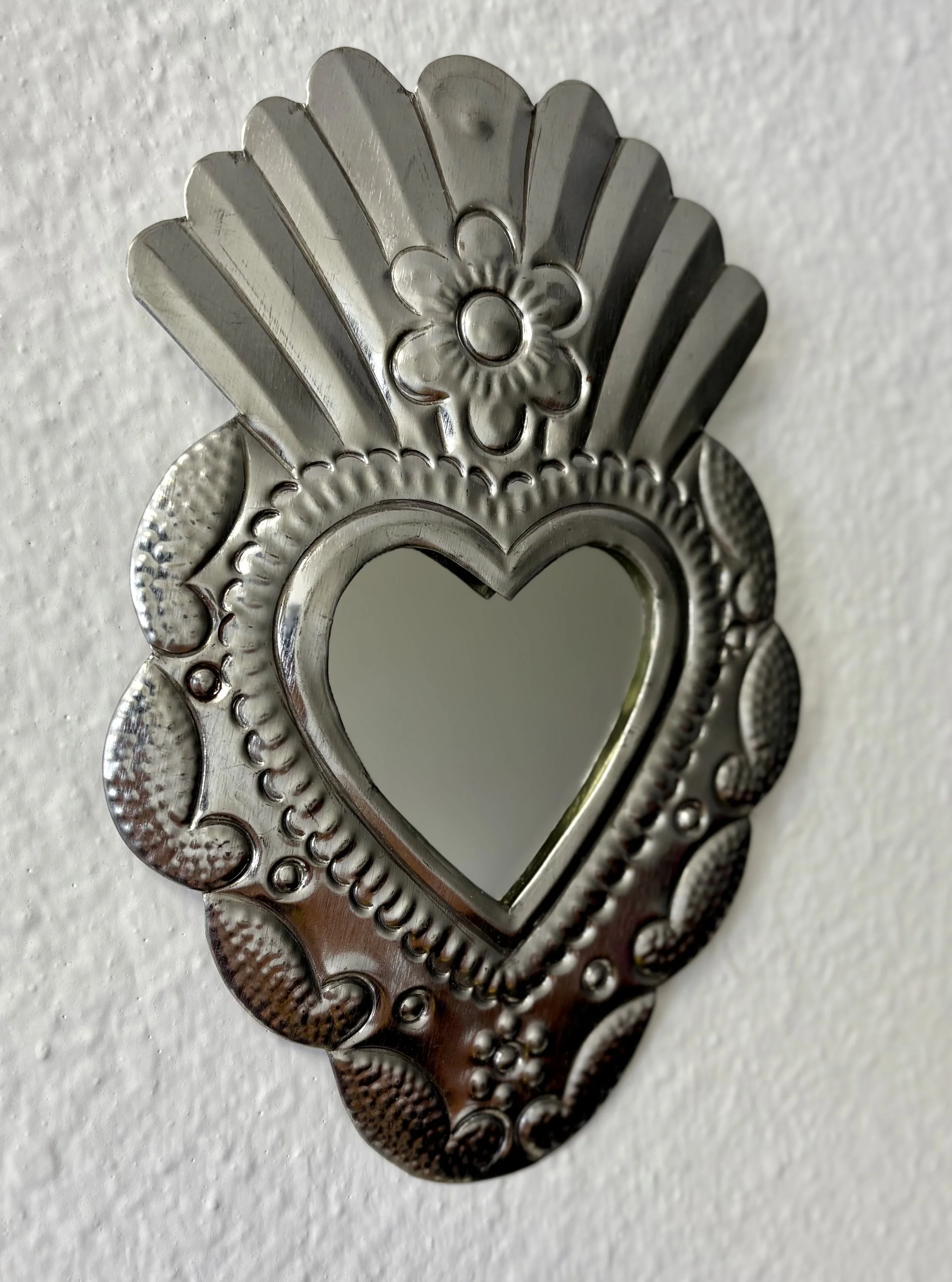 Heart Flower Mirror - Medium