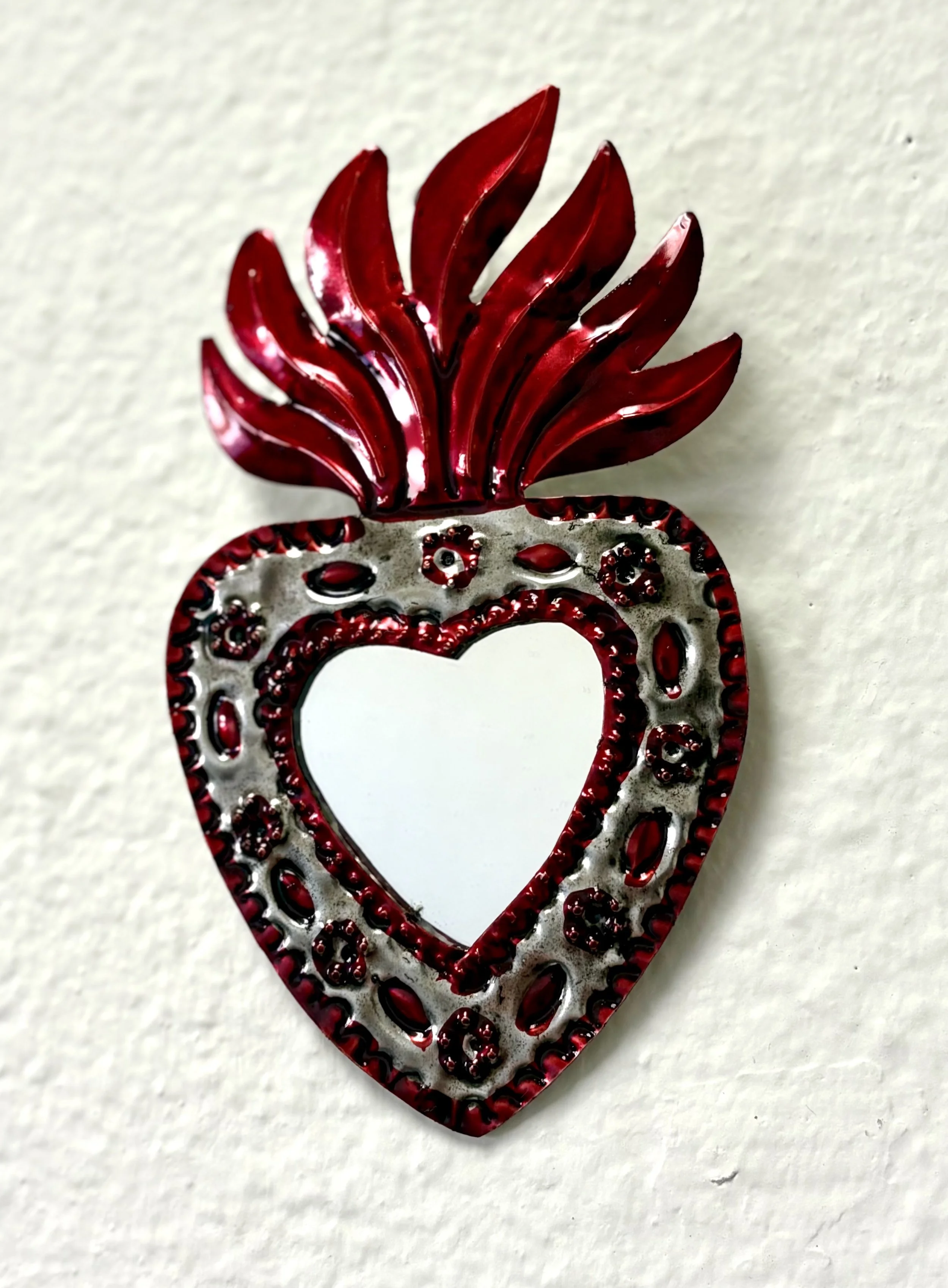 #33A-Red Heart Mirror.jpg