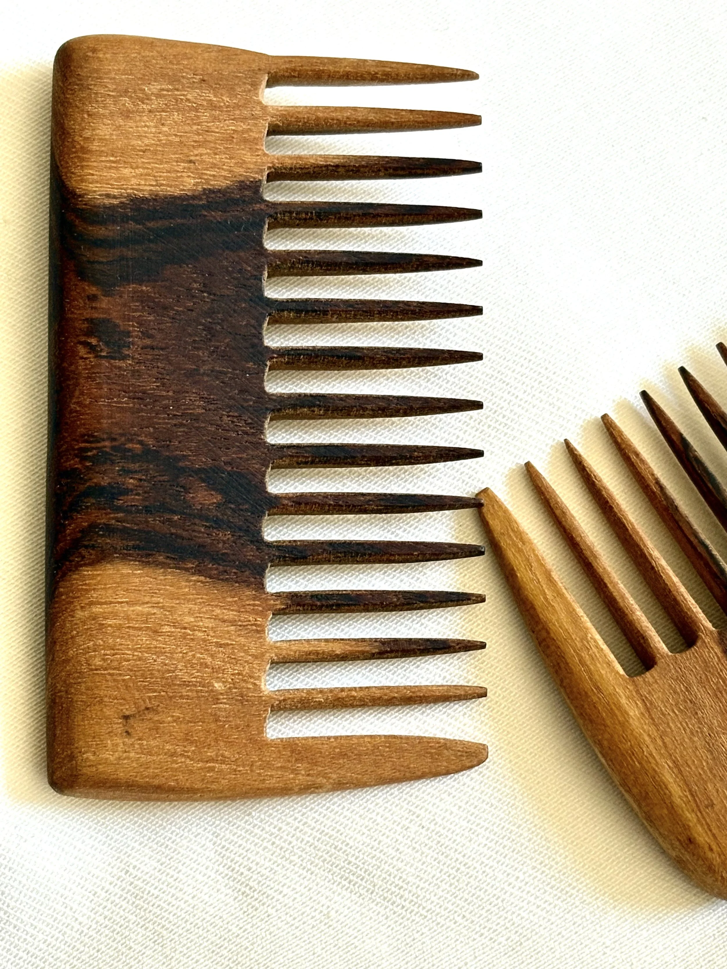 #48A-Wooden Comb (2).jpg
