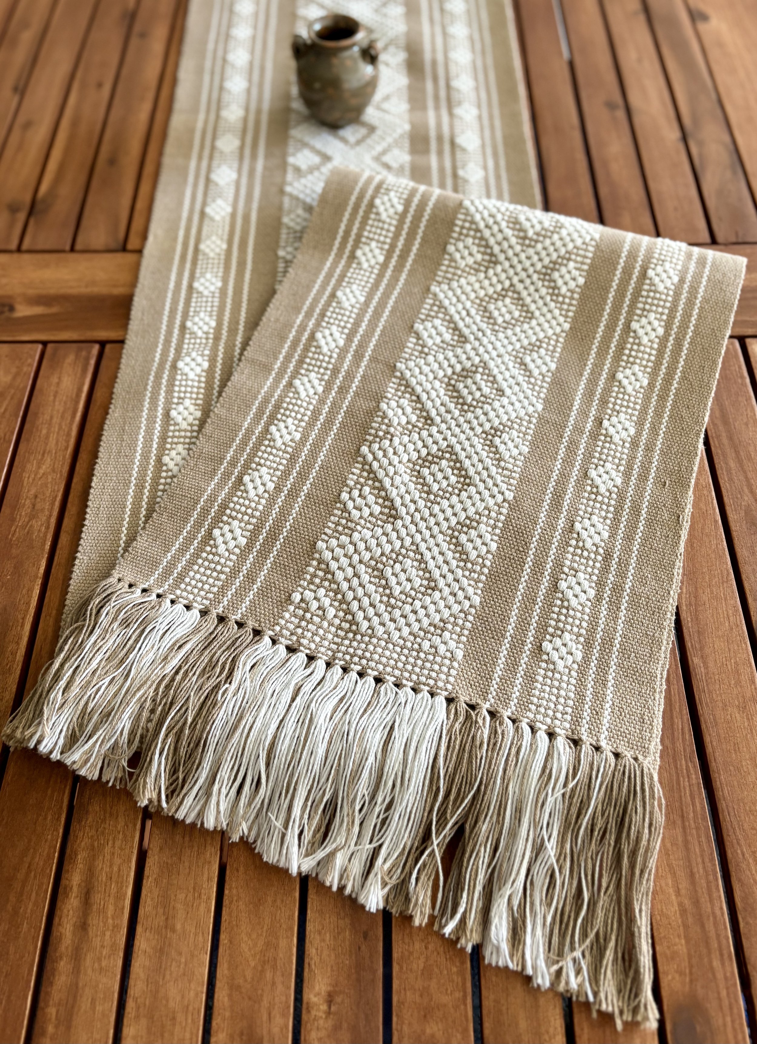 Caminos De Mesa / Table Runner (M)