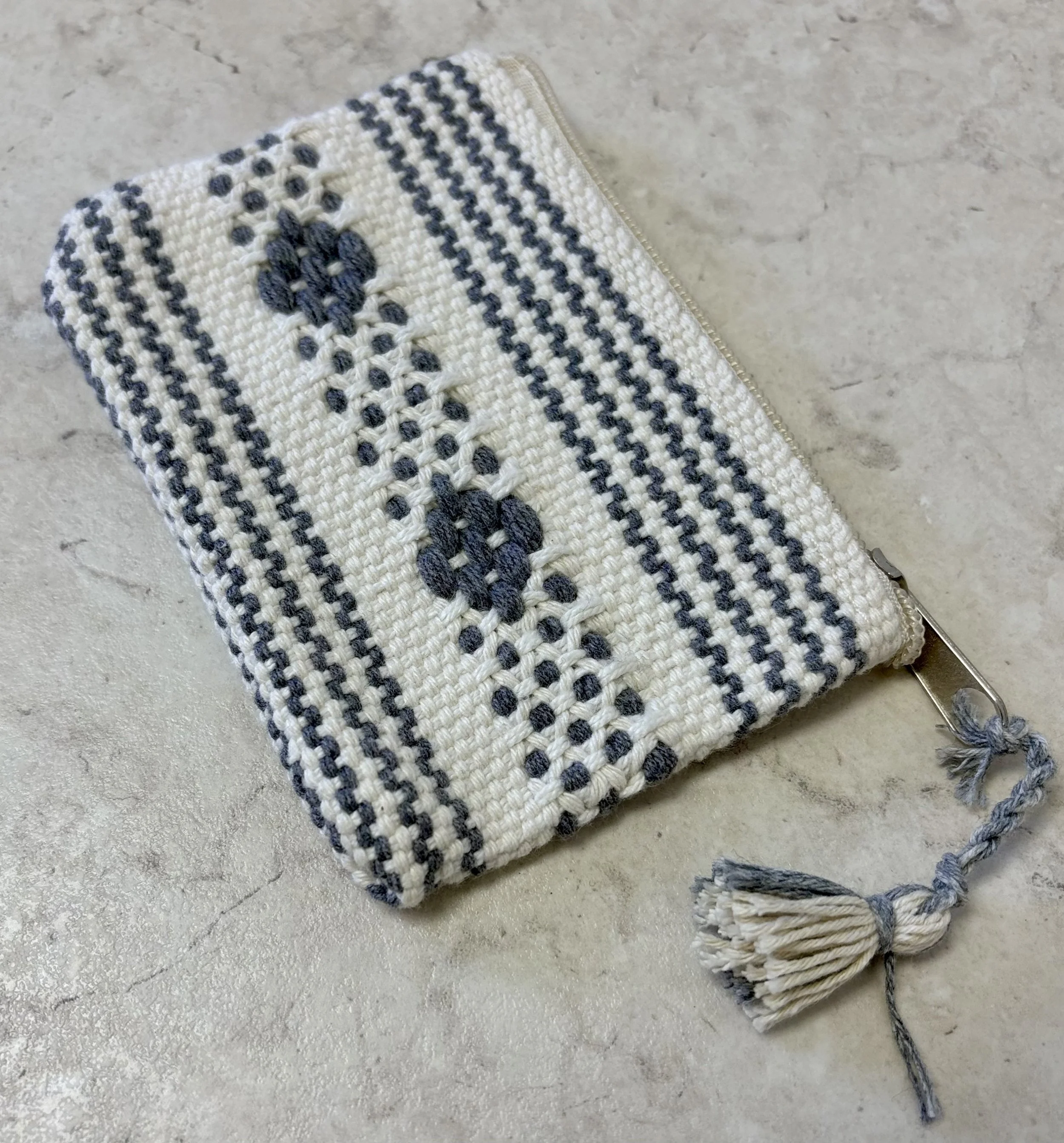 #7D-White-Grey (1 of 2).jpg