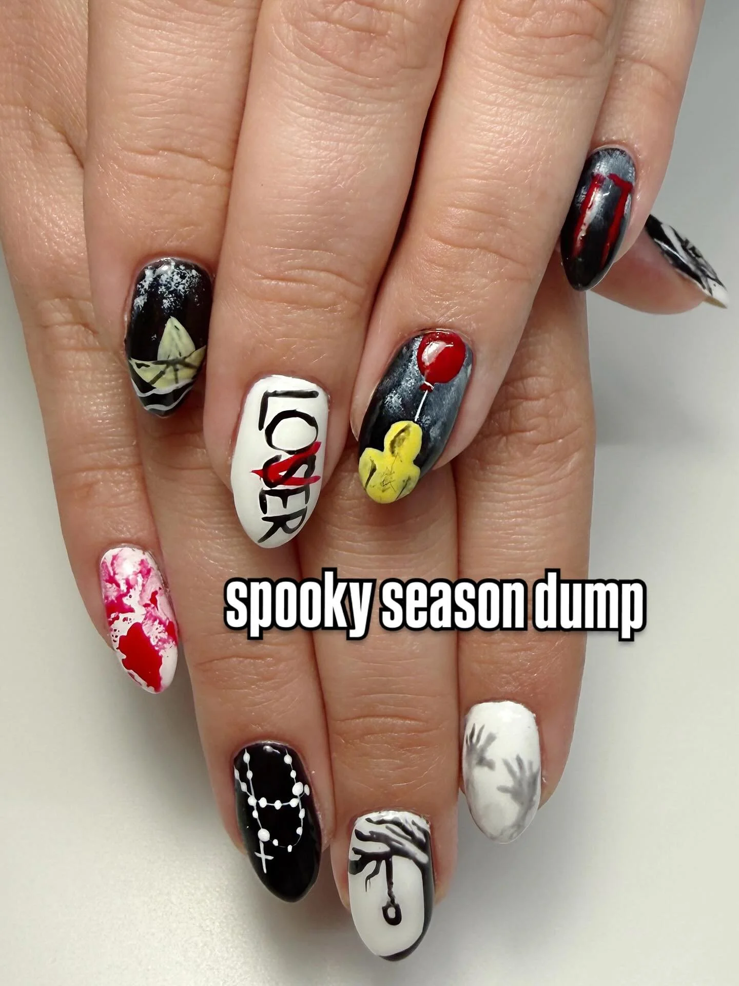 halloween + some not so halloween nails this season 🎃👻✨

.
.
.
#slcutah #slcnails #midvalenails #utahnailtech #slcnailtech #halloweennailart