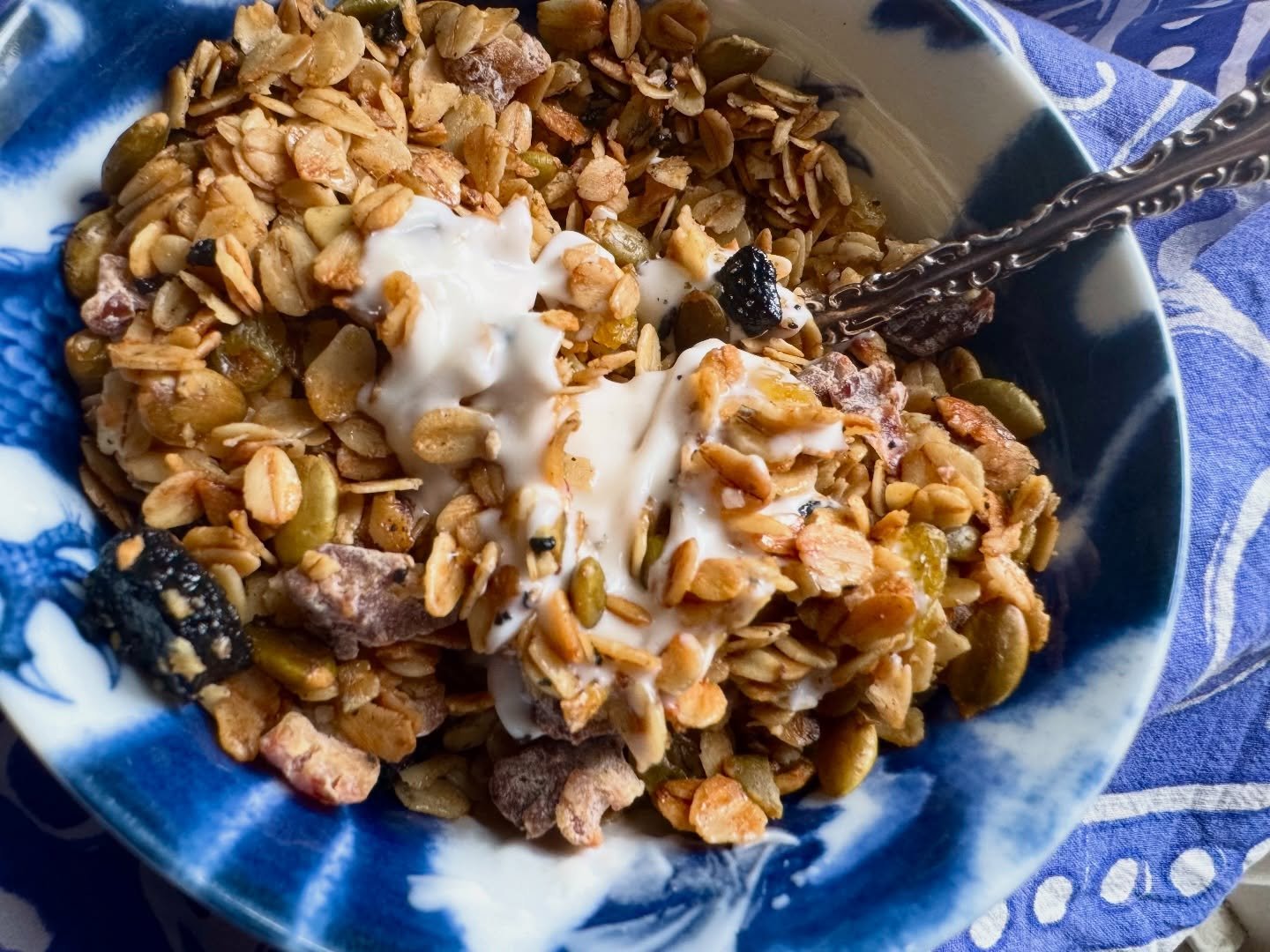 @moonsconesvt wants to make your dreams come true with this truly special black sesame moon granola. It&rsquo;s still in that early phase of &hellip; those who know &hellip; know &hellip; and you should really know &hellip; that this maple sweetened 