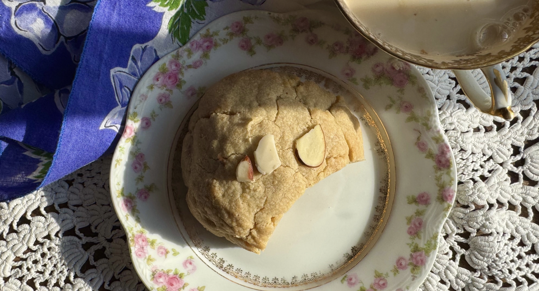 almond moon cookie