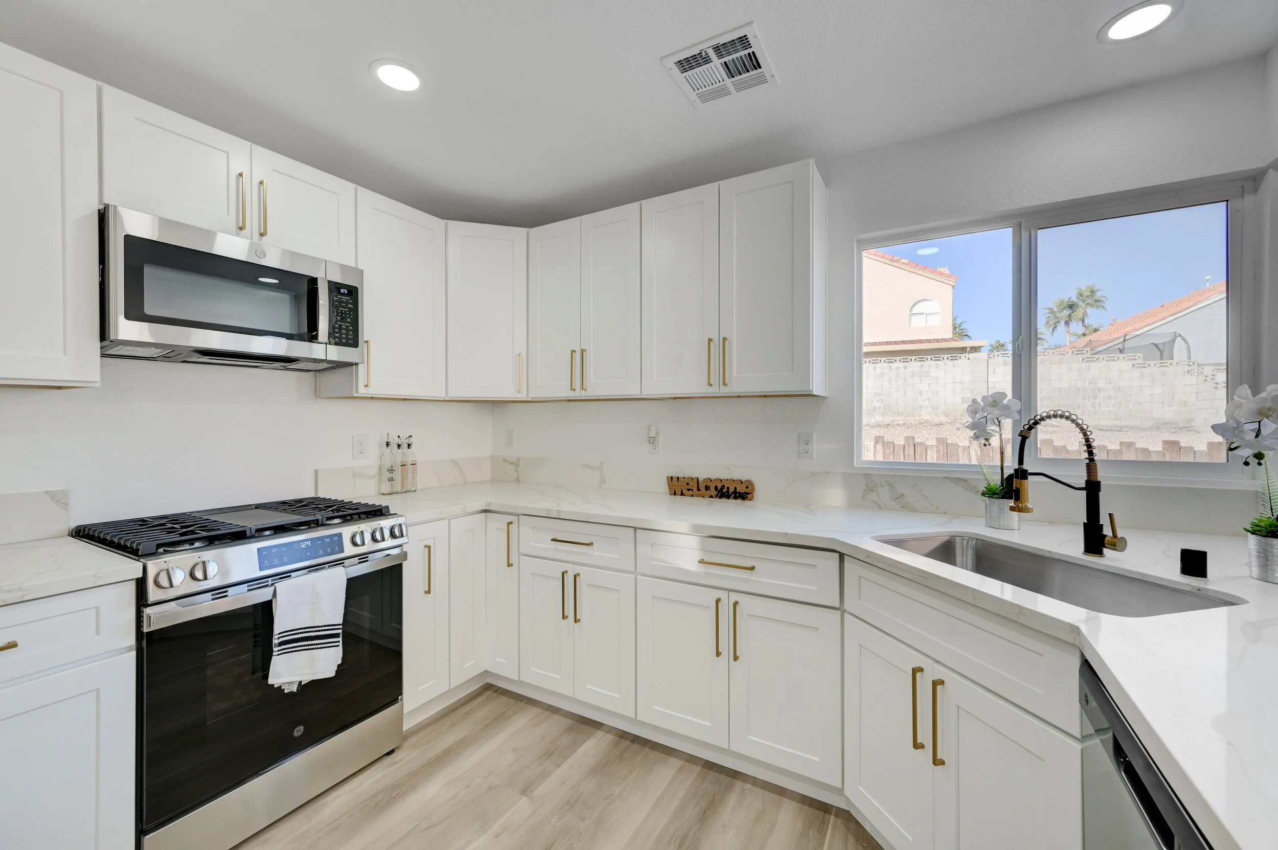 1910 Kransten Dr-19.jpg