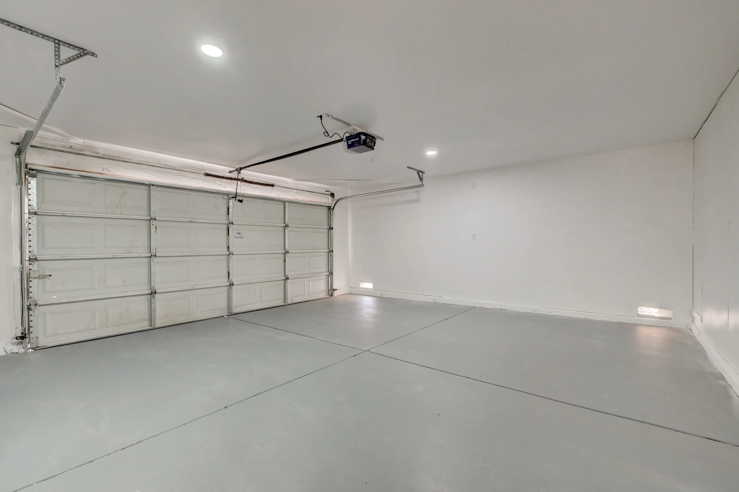 252 Meyers Ave_39.jpg