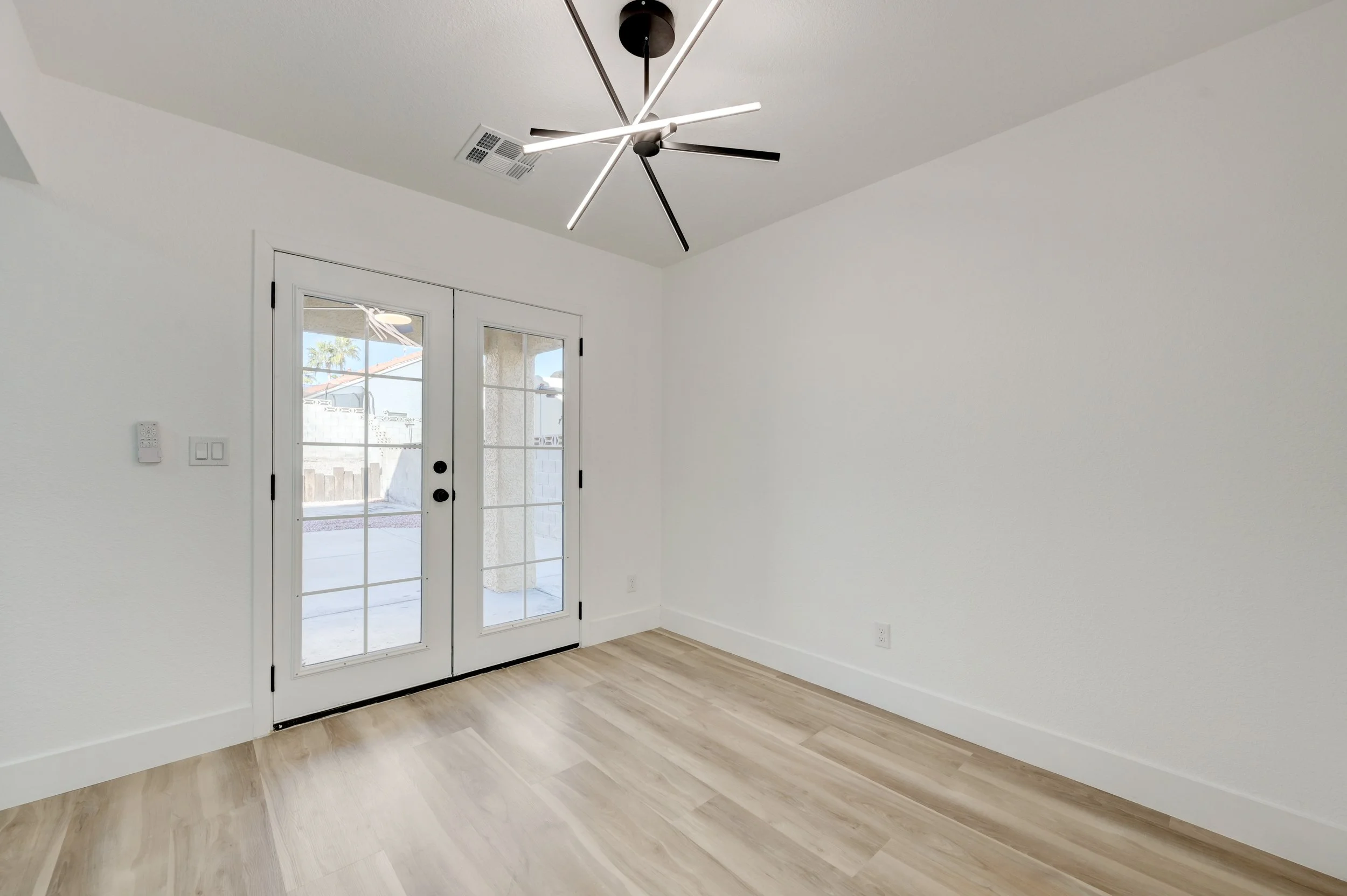 1910 Kransten Dr-26.jpg