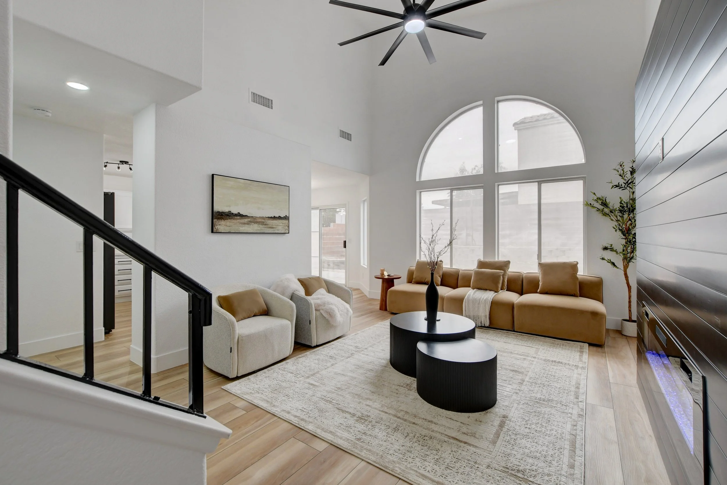 7229 Old Mission Dr 005.jpg