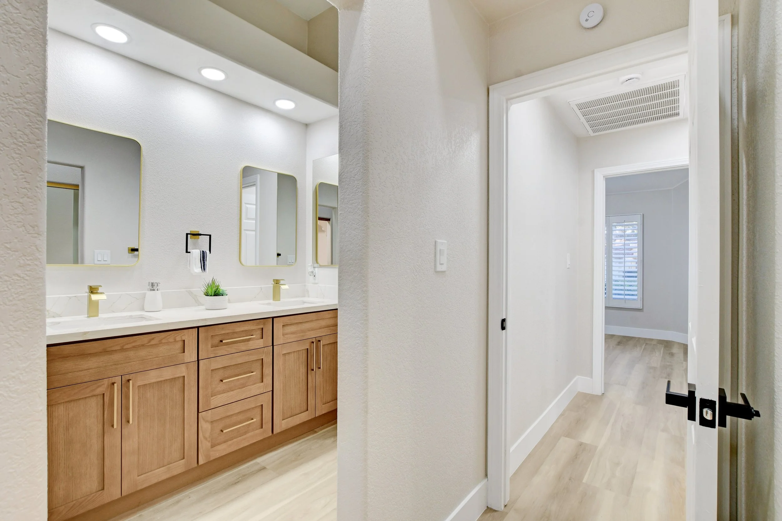 6987 Emerald Springs Ln 031.jpg