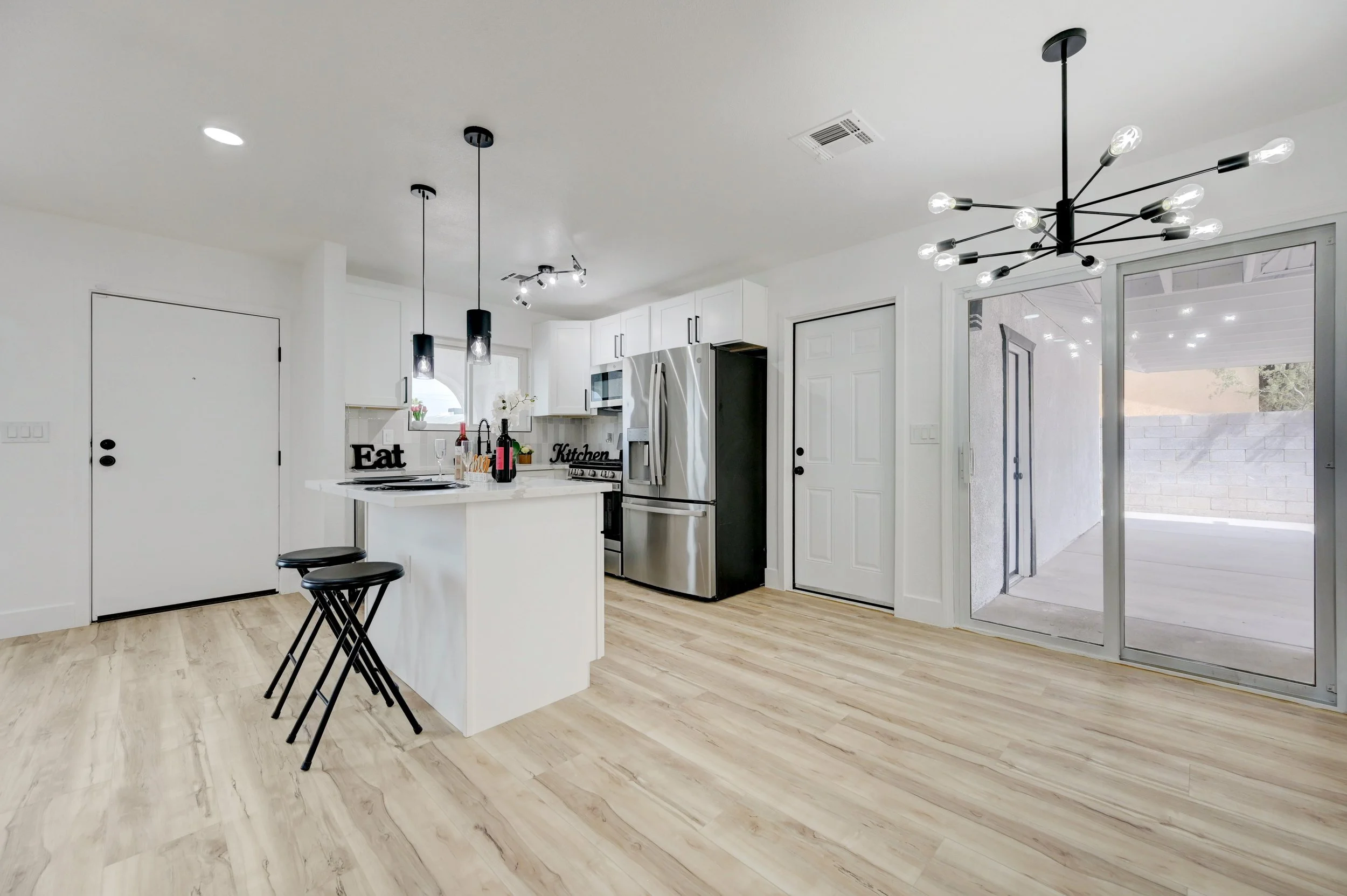 252 Meyers Ave_10.jpg