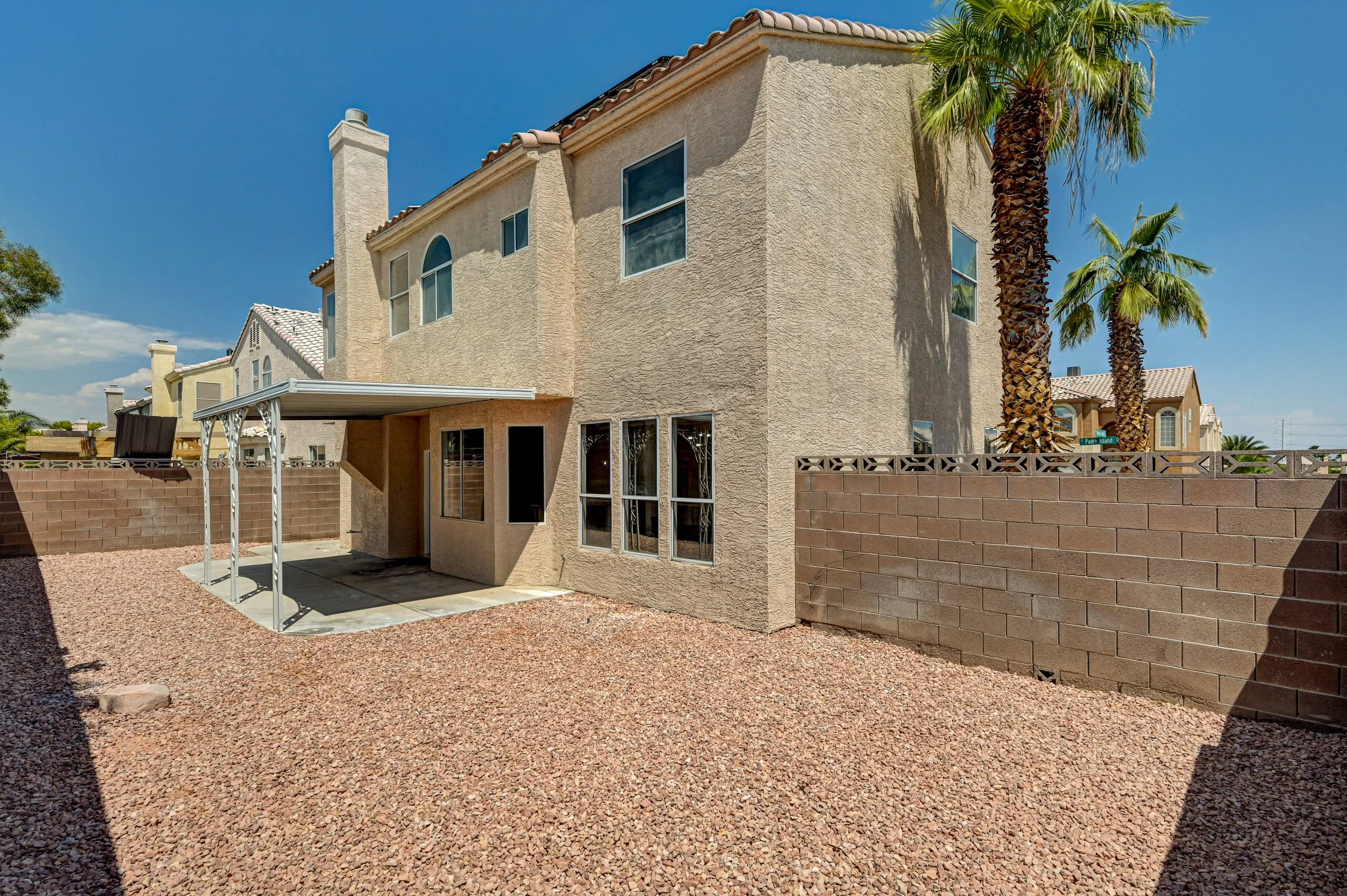 1001 Padre Island St67.jpg