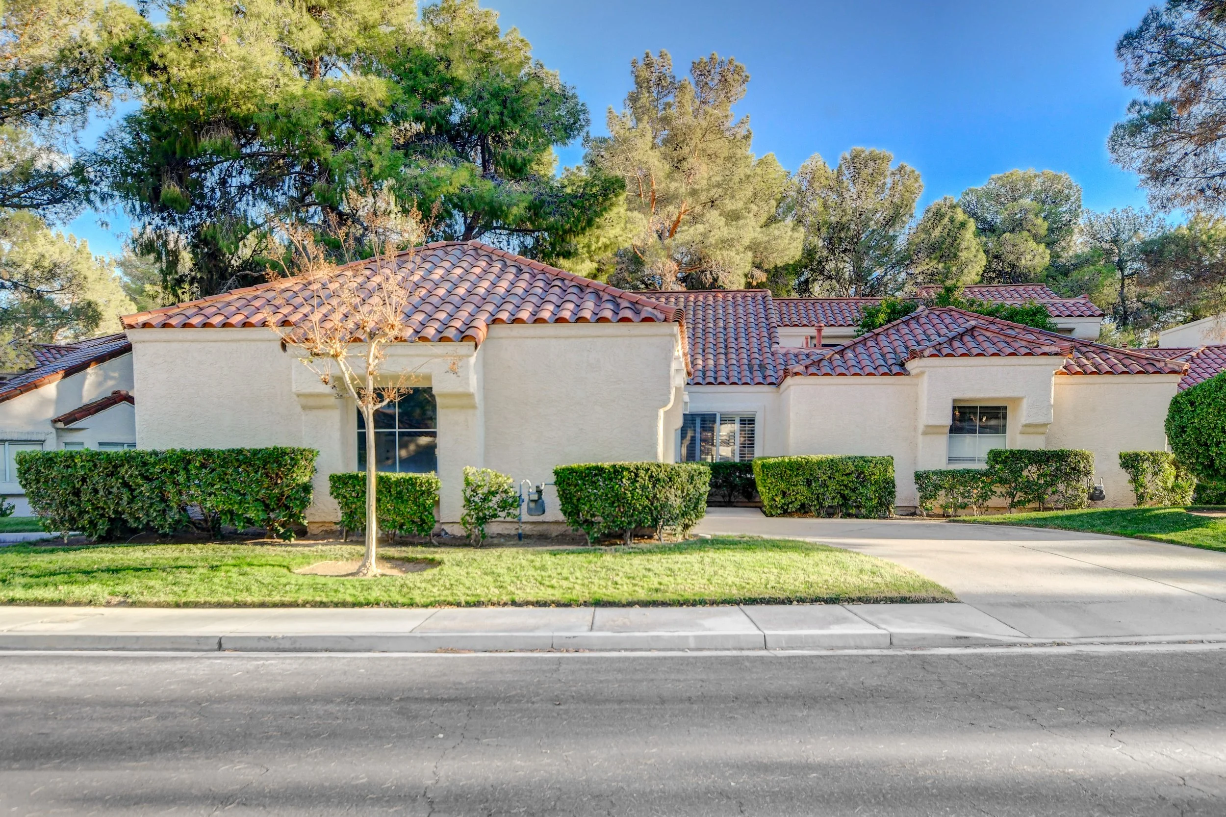 6987 Emerald Springs Ln 001.jpg