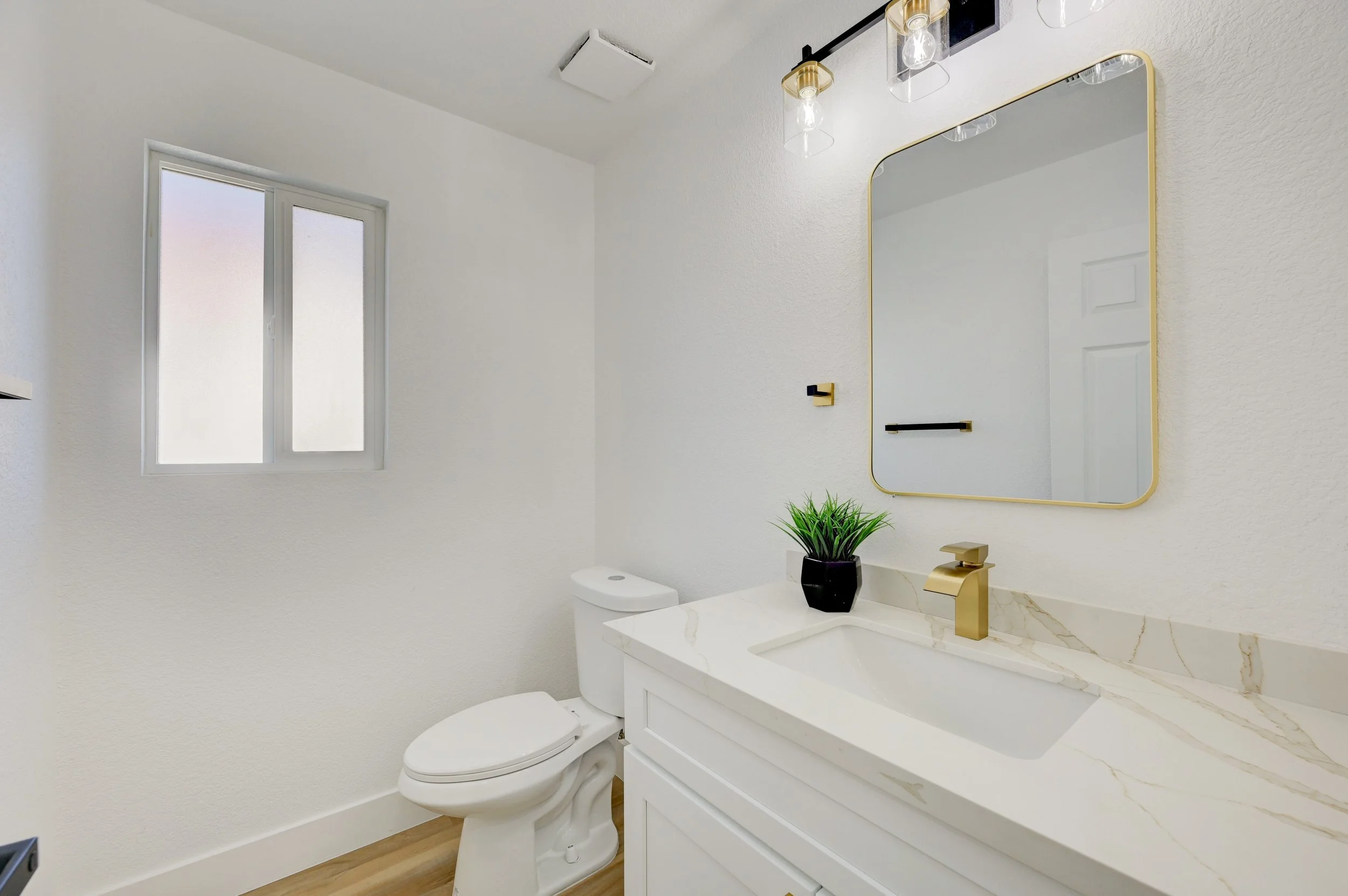 1910 Kransten Dr-29.jpg