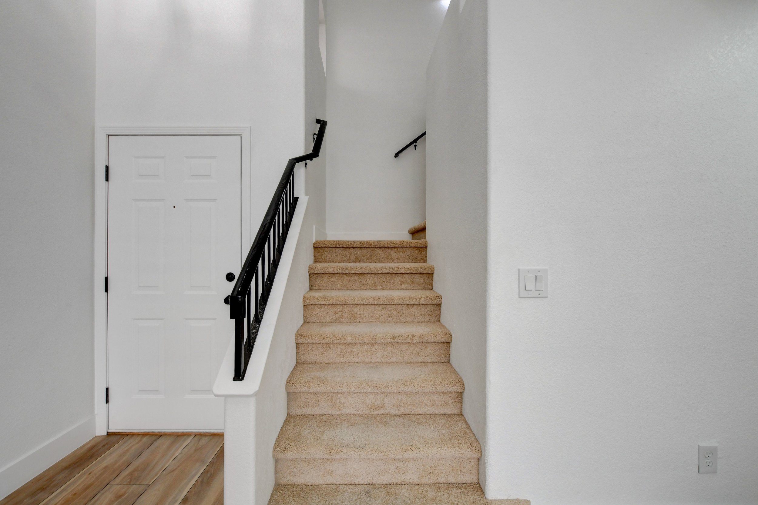 7229 Old Mission Dr 030.jpg