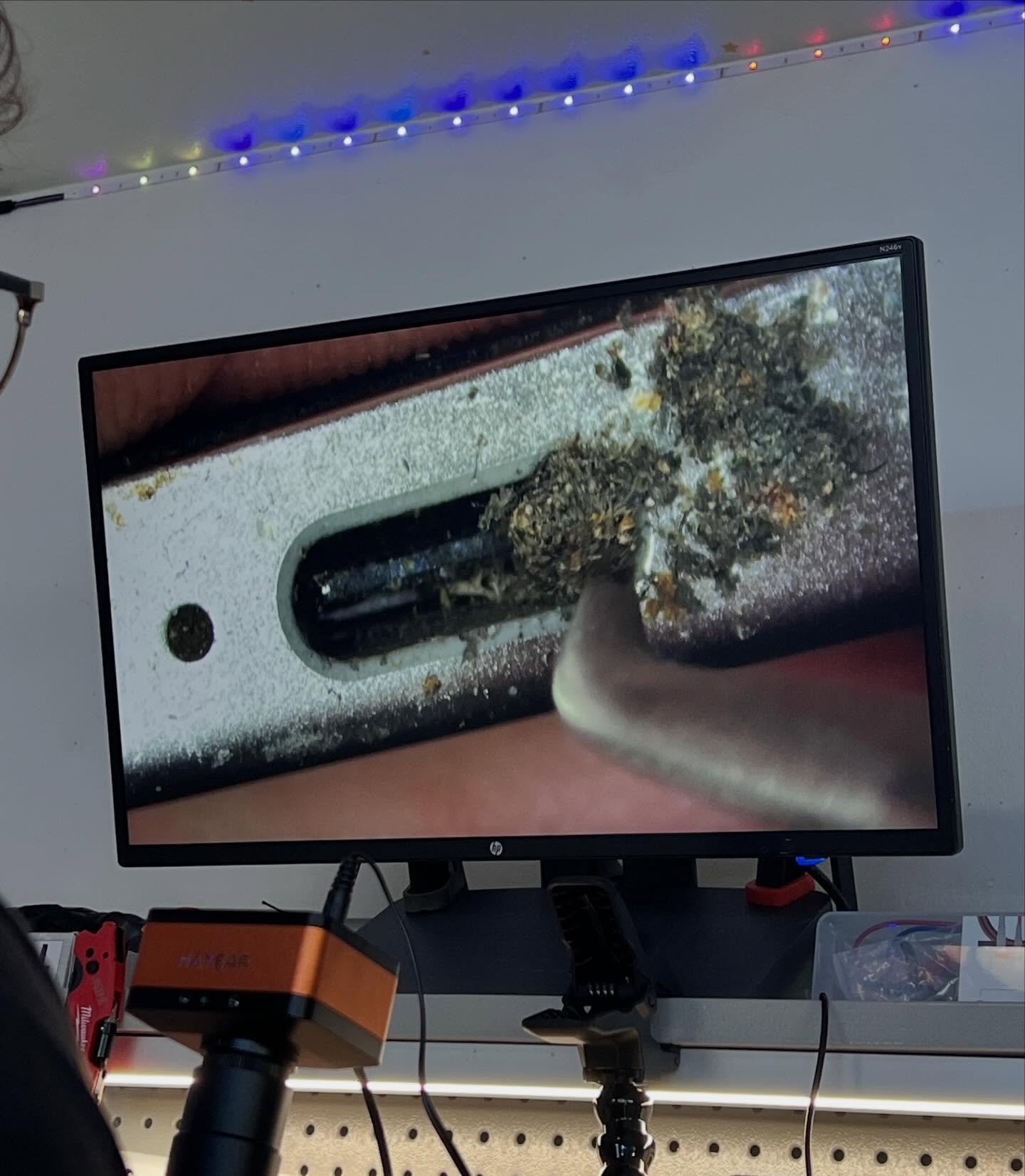 If your device isn&rsquo;t charging, or only charges at certain angles, that doesn&rsquo;t always mean it&rsquo;s broken! Sometimes, dust, lint and other debris can clog up the port and stop it from charging. Always ask your technician to check your 