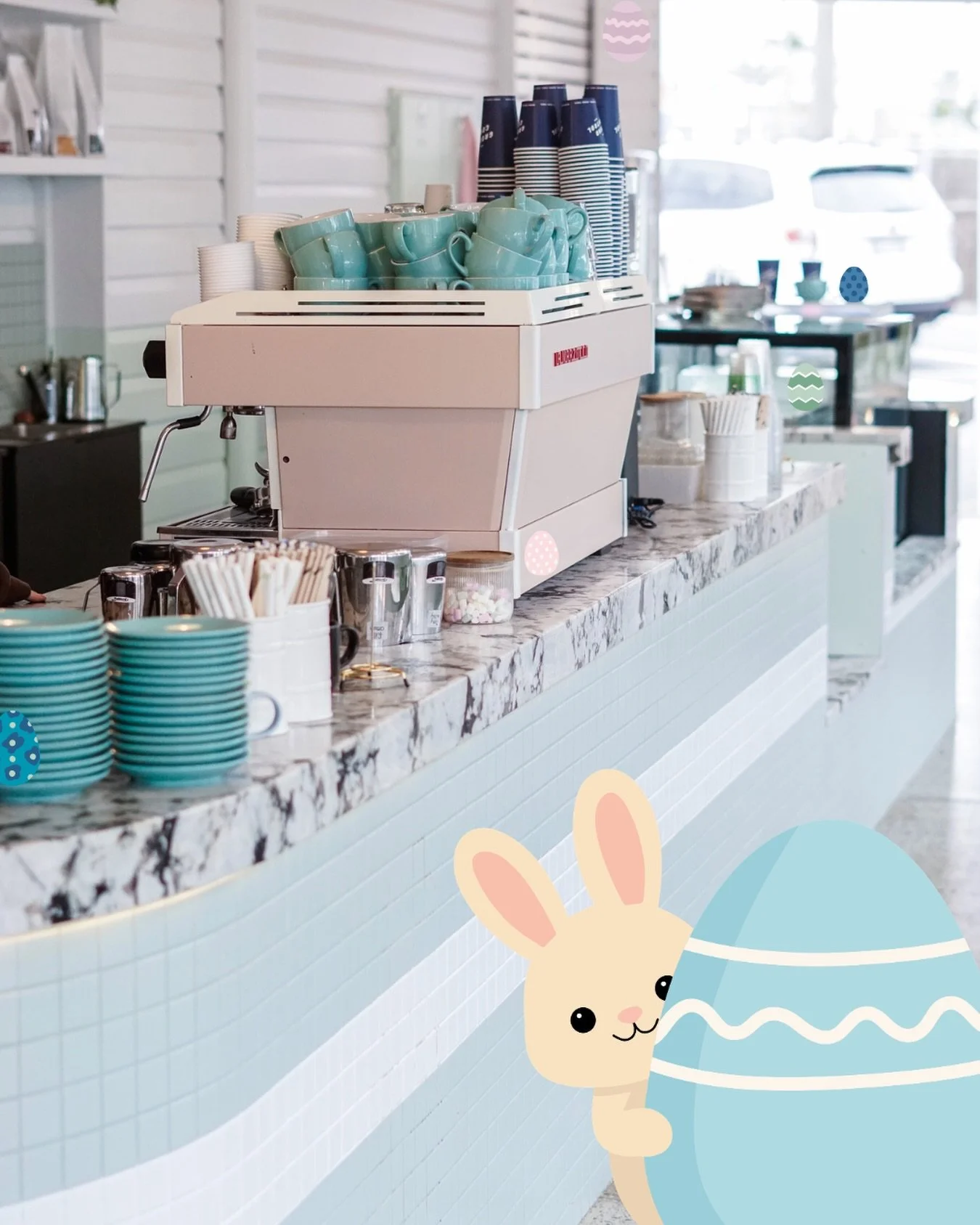 Can you find all 5 Easter Eggs in this photo? 🥚🐣 

We hope you are all having a lovely Easter! 🩵
#dayocafe #easteregghunt #easter #tweedheads