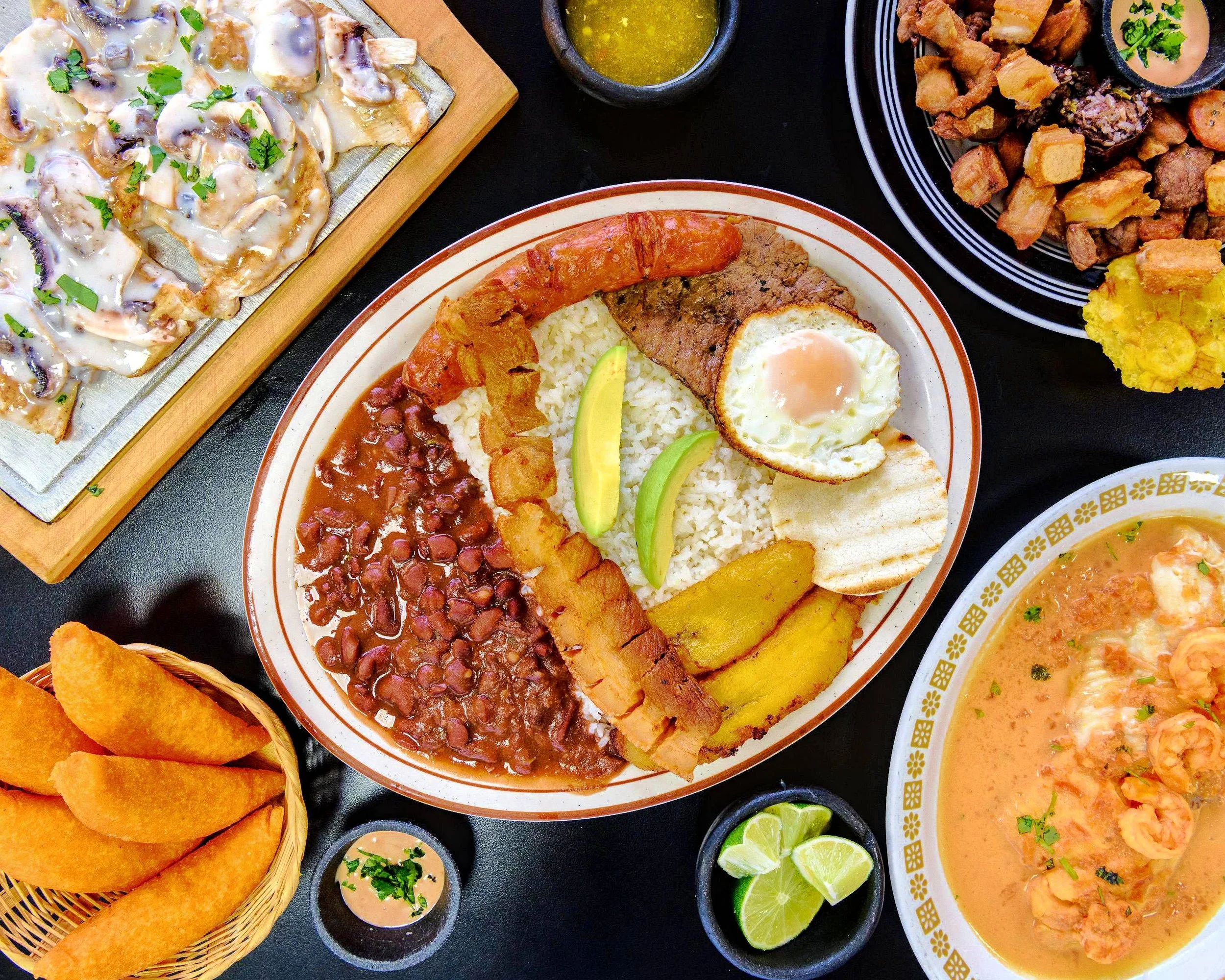 RinconColombianoLatinCuisine_image.jpeg