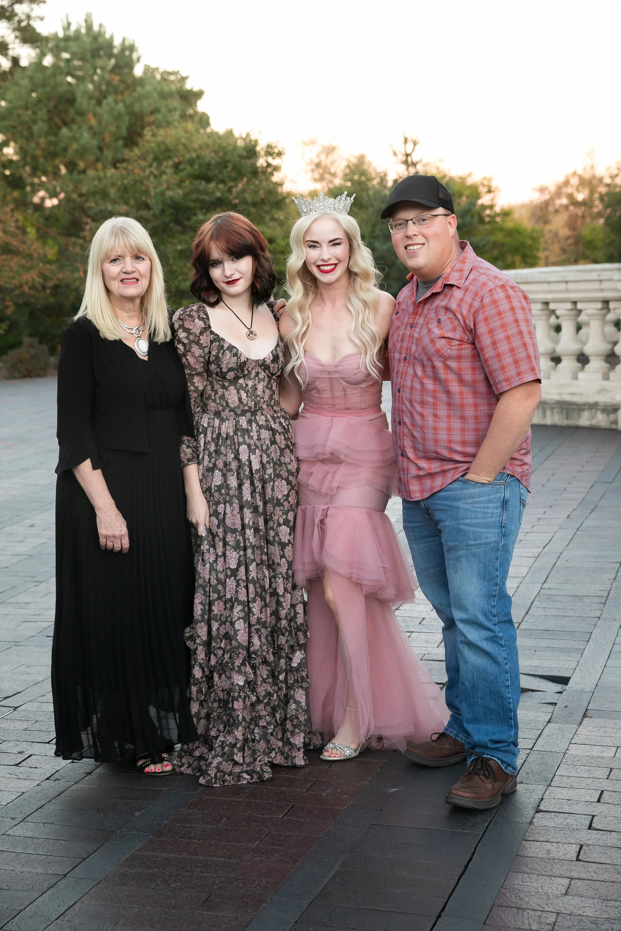 13SEP25_241015 KellyBday 068.jpg