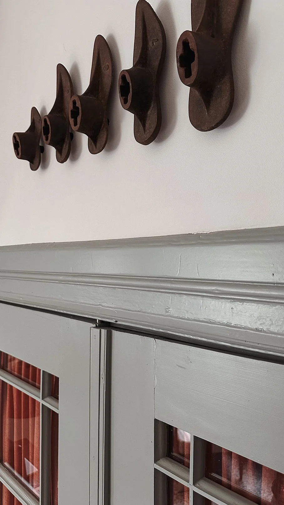 Details Schusterleisten im Schusterhaus Kiesby