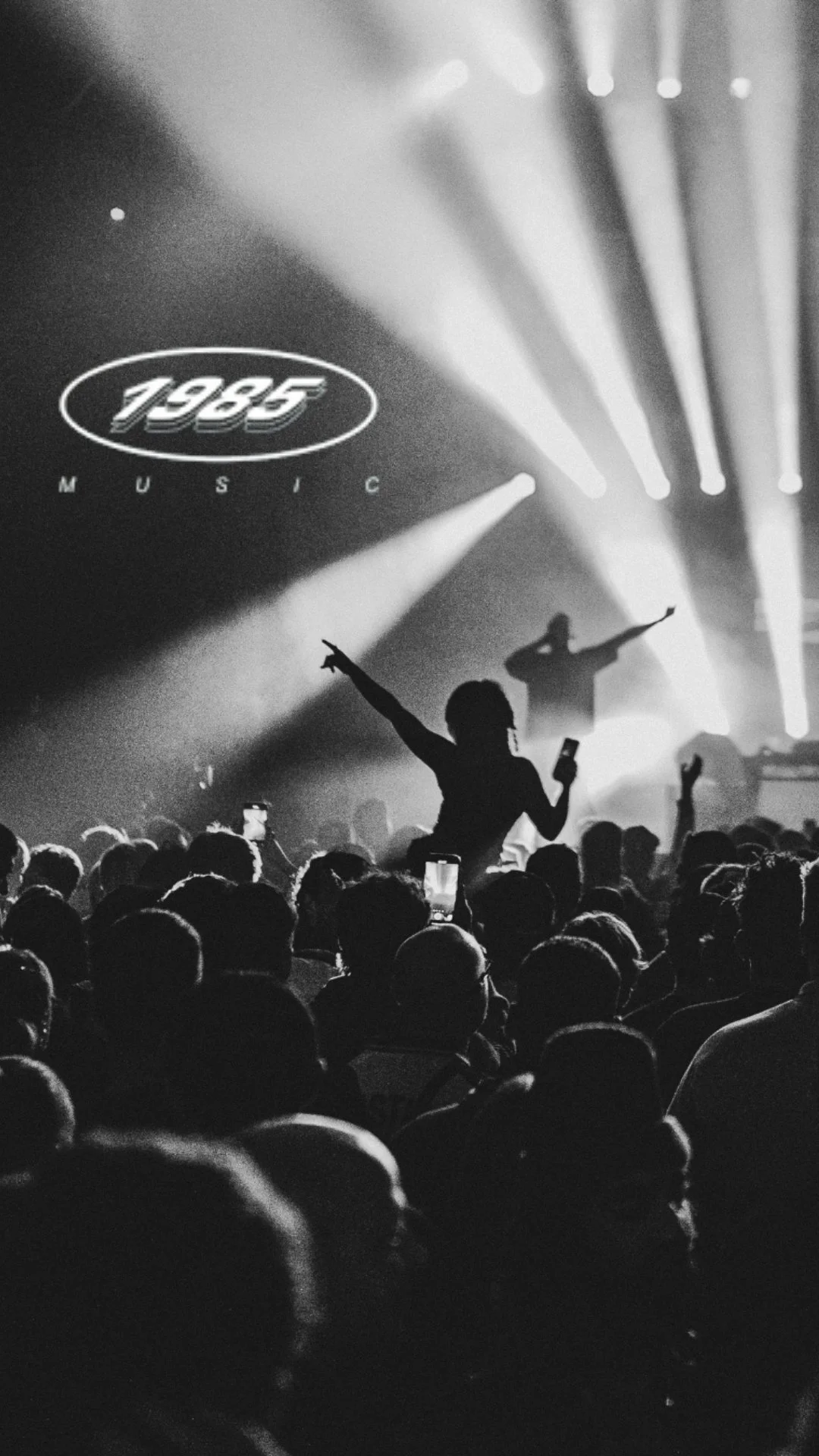 1985 Music at The Roundhouse — A Night That Marked a Moment 