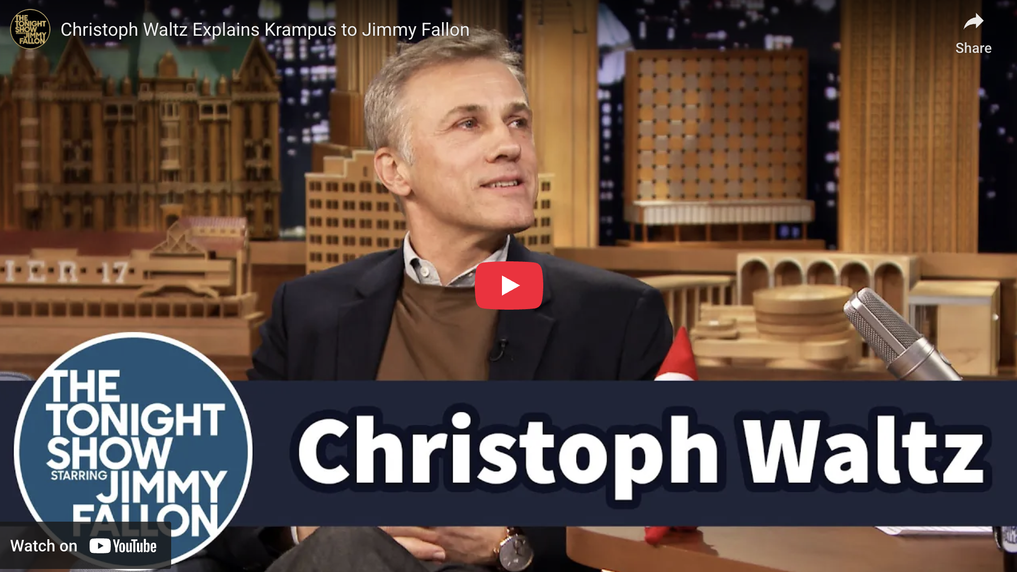Krampus statt Weihnachtsmann: Christoph Waltz erklärt Jimmy Fallon was Krampus ist.