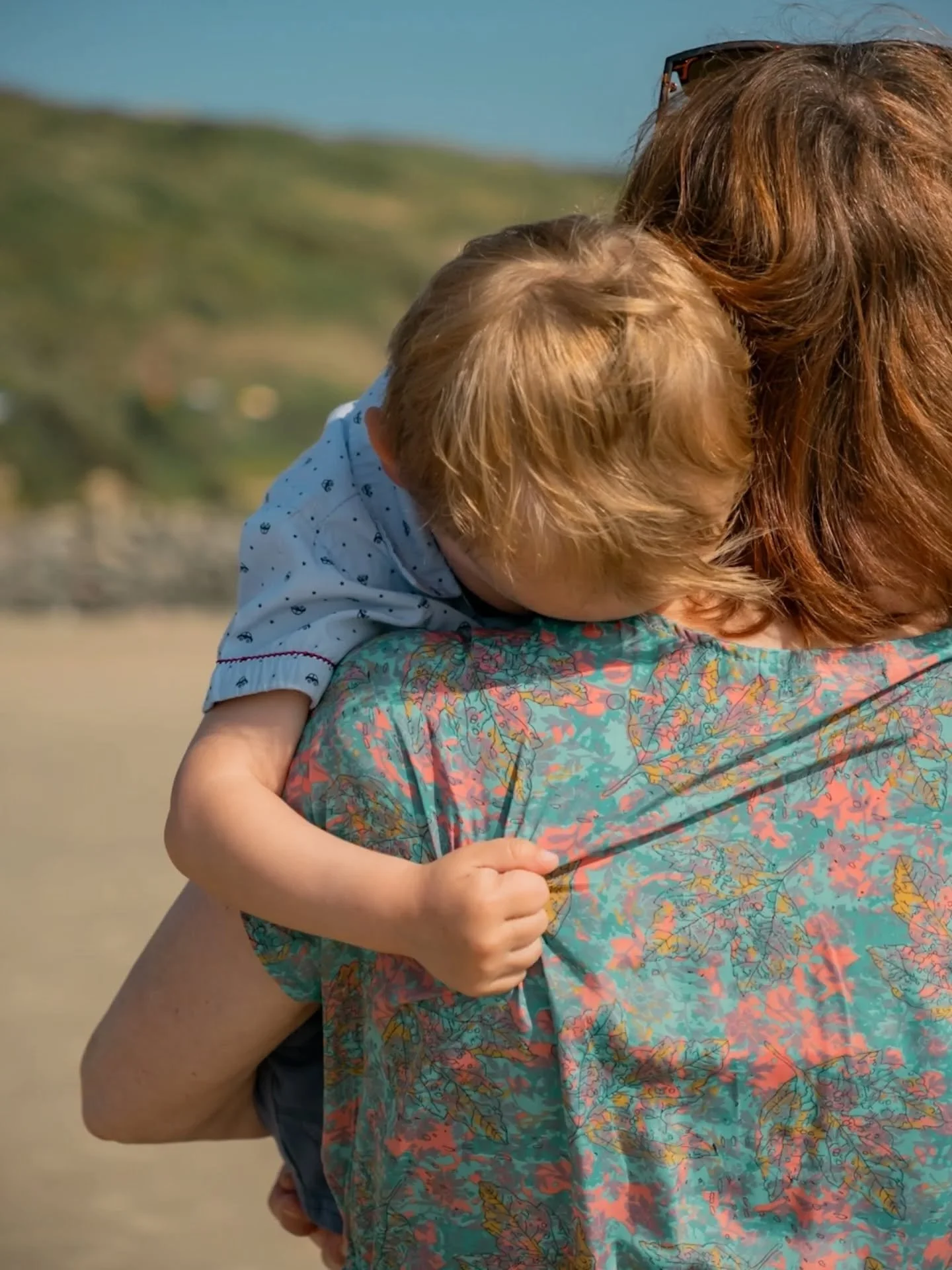 Quand vous profitez d'un week-end sur notre belle c&ocirc;te d'Opale pour vous offrir des souvenirs en famille.
La meilleure des id&eacute;es ⭐ 

Merci pour votre confiance ❤️

Je suis Elodie Baras, photographe sur la C&ocirc;te d'Opale, sp&eacute;ci