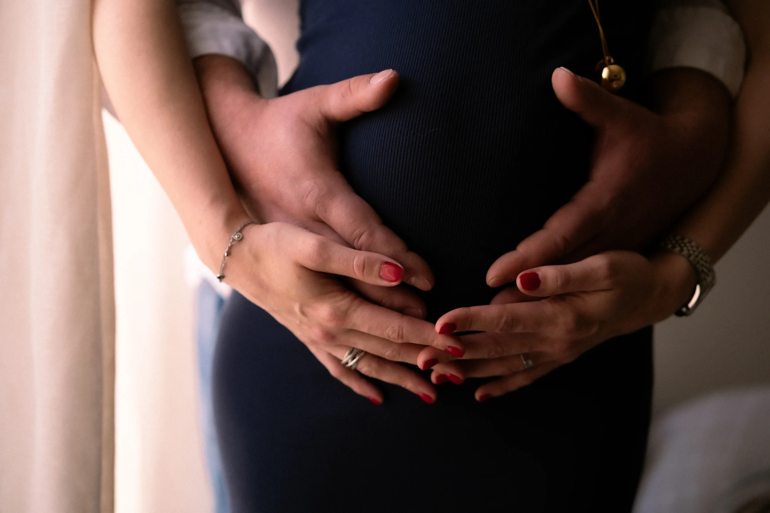 séance photo couple grossesse a domicile a wimereux