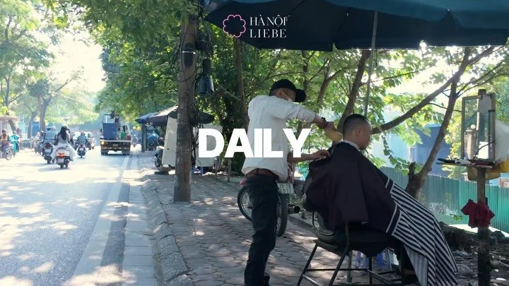 What does Hanoi sound like? Louder than you think. More beautiful than you&rsquo;d expect. 

Wie klingt Hanoi? Lauter, als du denkst. Und sch&ouml;ner, als du es dir vorstellst.

#HanoiLiebe #HanoiVibes #HanoiLife #HanoiDaily #DiscoverHanoi #RealHano