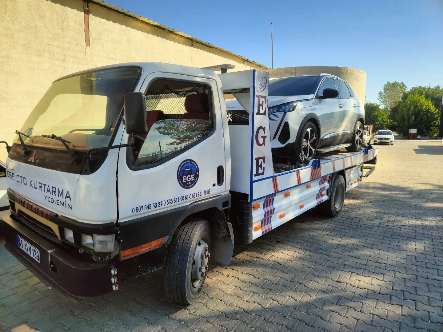 &quot;Kula'dan Salihli'ye g&uuml;venle! 🚀

​Bug&uuml;n bir m&uuml;şterimizin Kula'da yolda kalan aracını, hızlı ve g&uuml;venli bir şekilde Salihli Sanayisi'ne ulaştırdık.
​Kula yol yardım hizmetimizle g&uuml;n&uuml;n her saatinde aradığınız yerde o