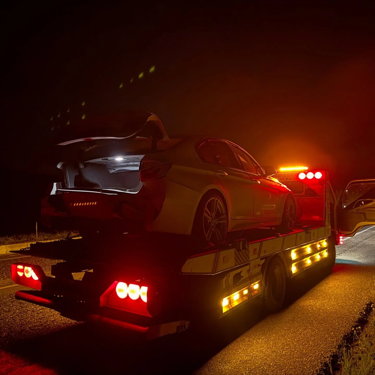 Ege&rsquo;nin Her Yolunda, Her Tonajda, 7/24 G&ouml;revdeyiz! 🚛💎

Kula Ege Kurtarıcı olarak, sadece ara&ccedil; &ccedil;ekmiyoruz; teknik bilgi ve doğru ekipmanla yollara profesyonel &ccedil;&ouml;z&uuml;mler sunuyoruz. İşte son d&ouml;nemdeki oper