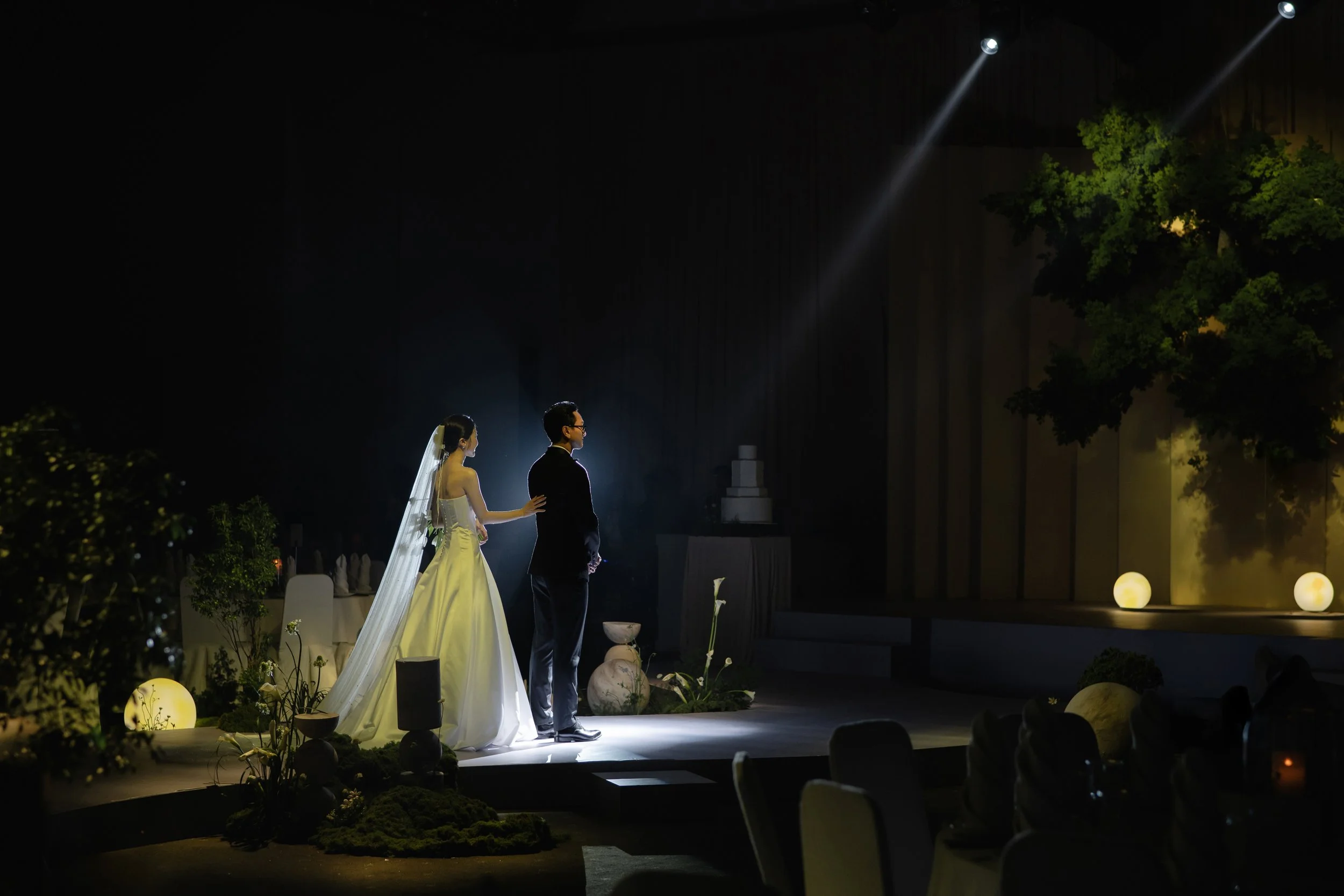 Sneakpeek_HuyNguyen_Wedding_Saigon_Vietnam_ThienTongPhotography_026TT2_0258.jpg