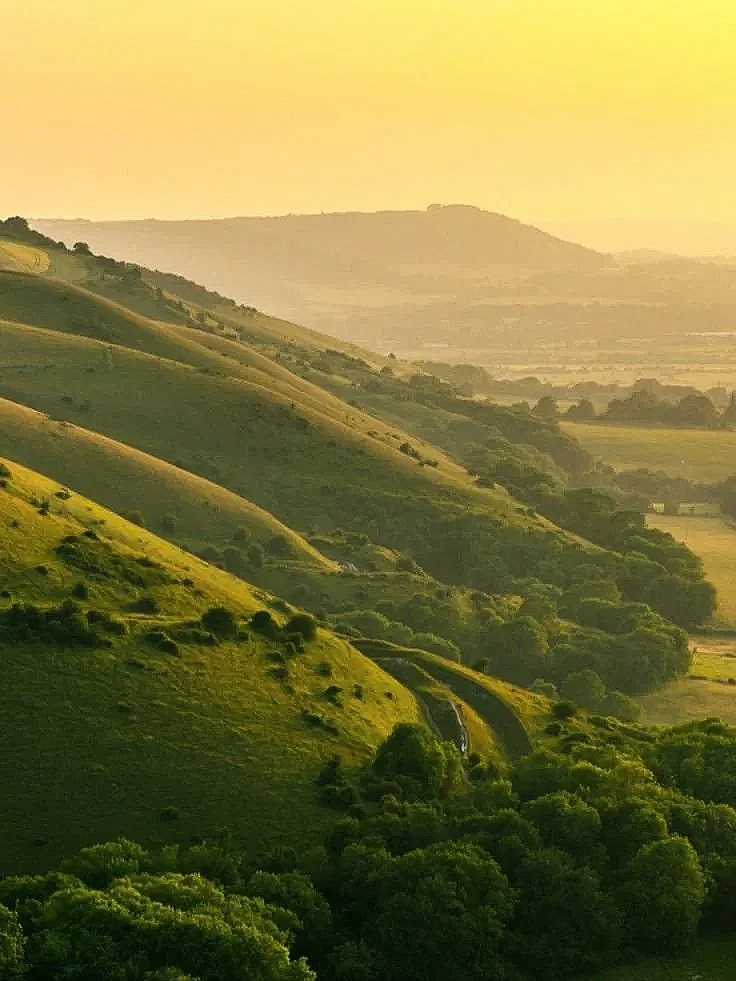 Devil’s Dyke, West Sussex, England.jpg