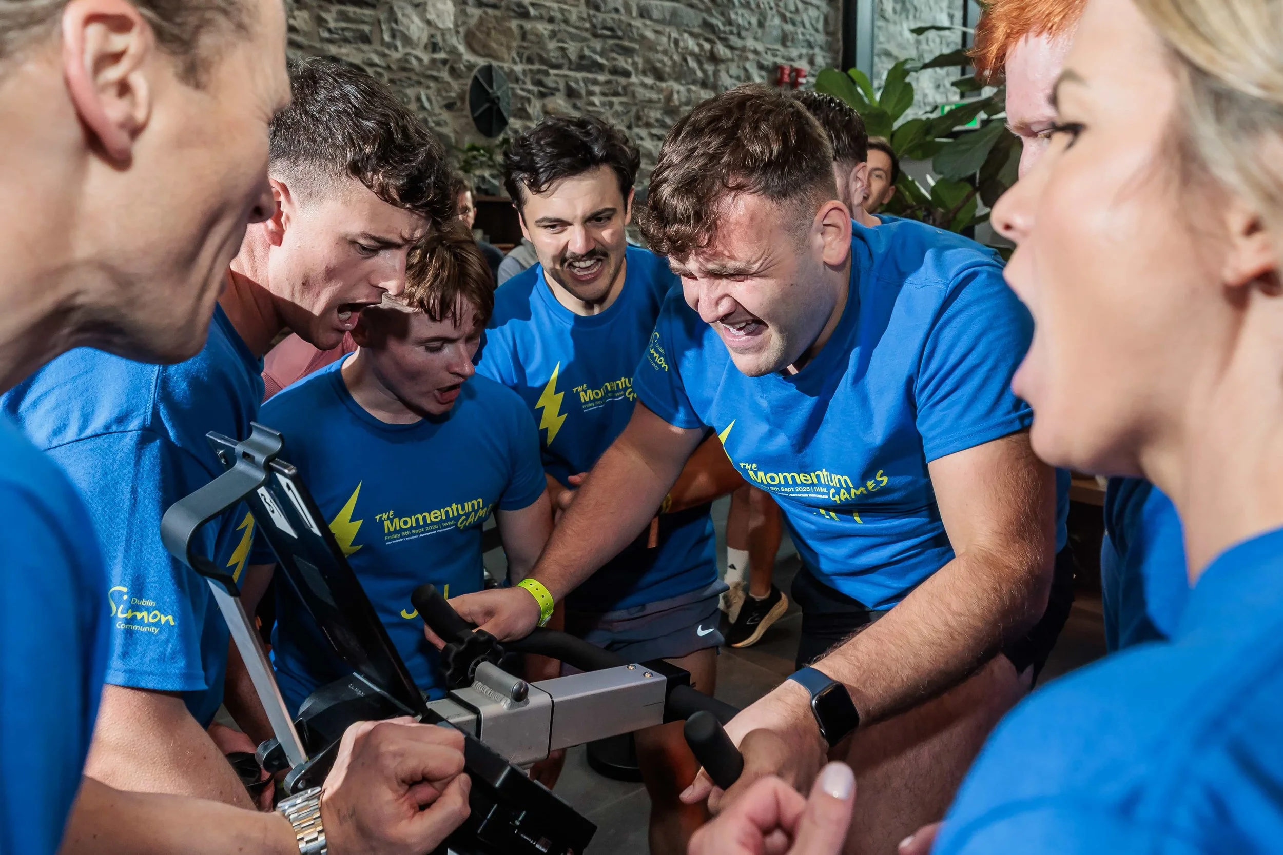 111domandomomentum25_hr-430 1.jpg