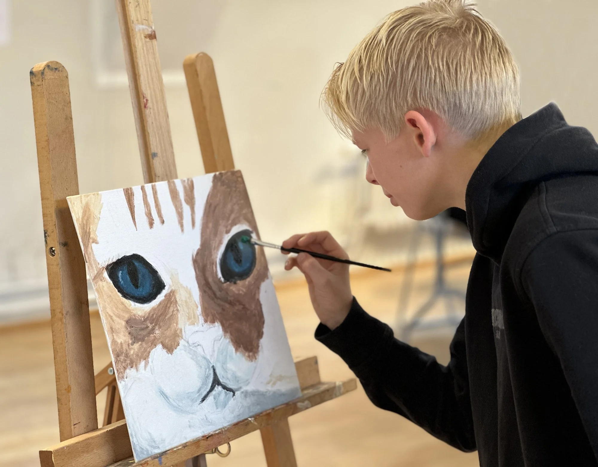 Aksel maler katt 13 år red file size..jpg