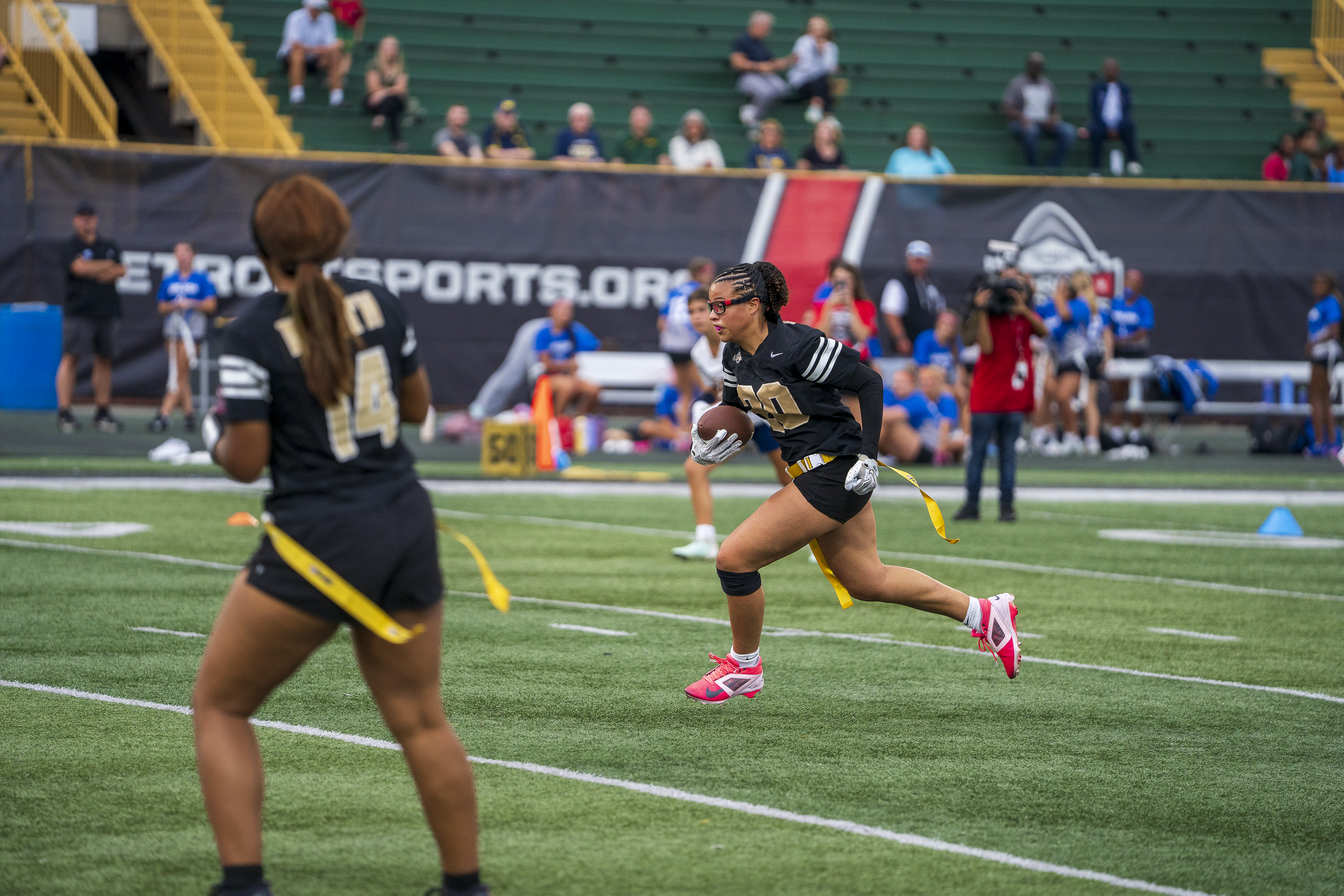 APKC_GirlsFlagFootball-62.png