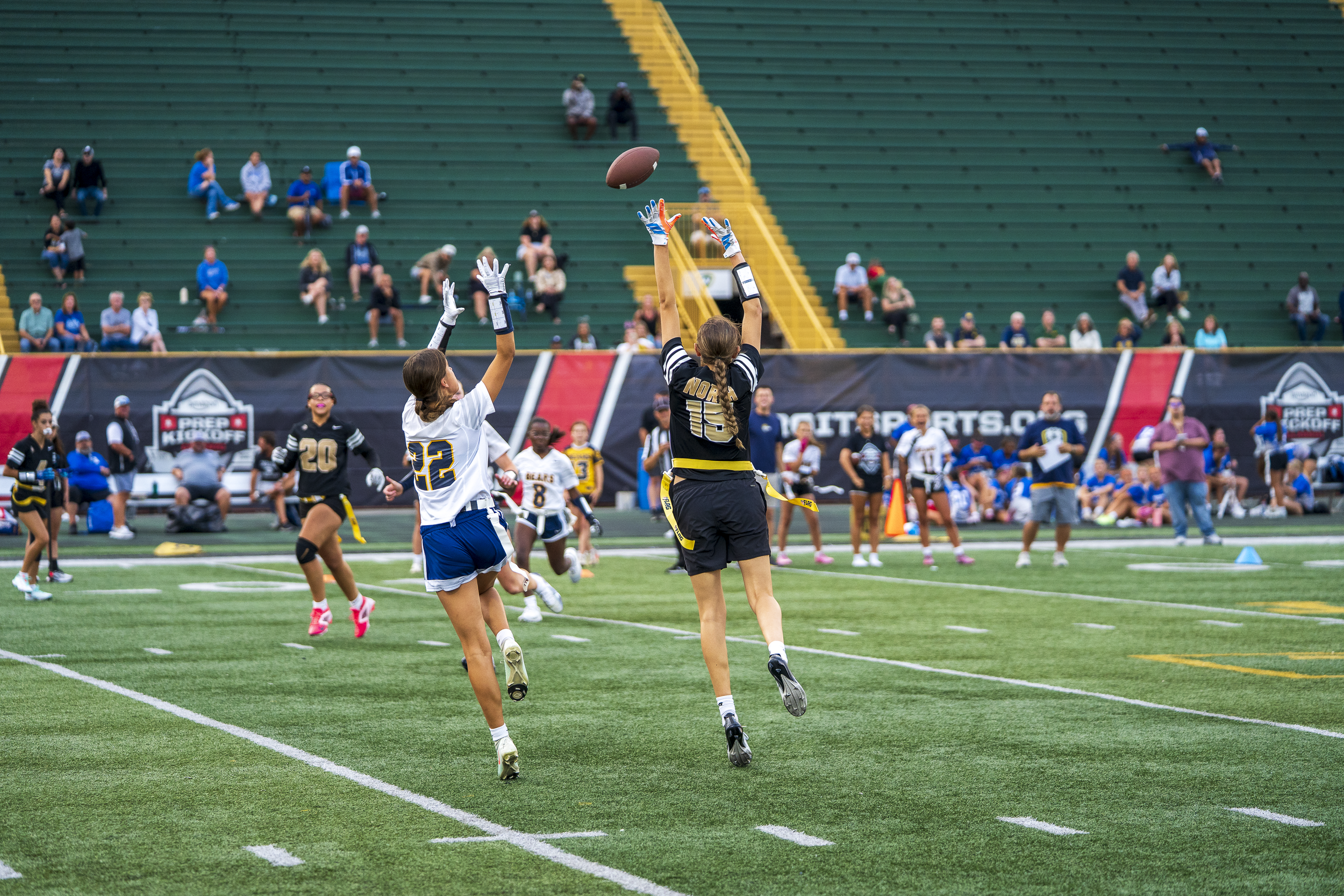 APKC_GirlsFlagFootball-60.png