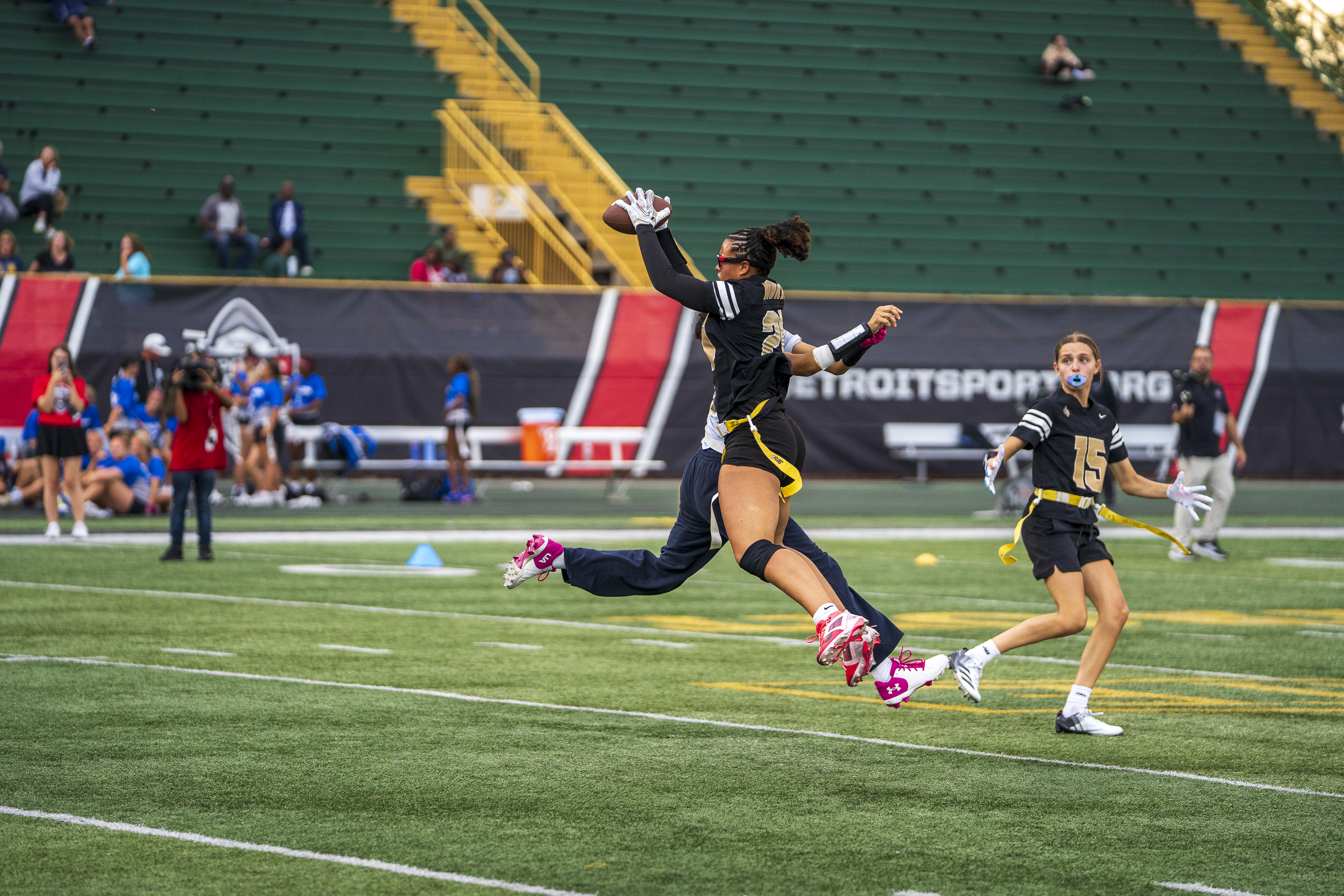 APKC_GirlsFlagFootball-61.png
